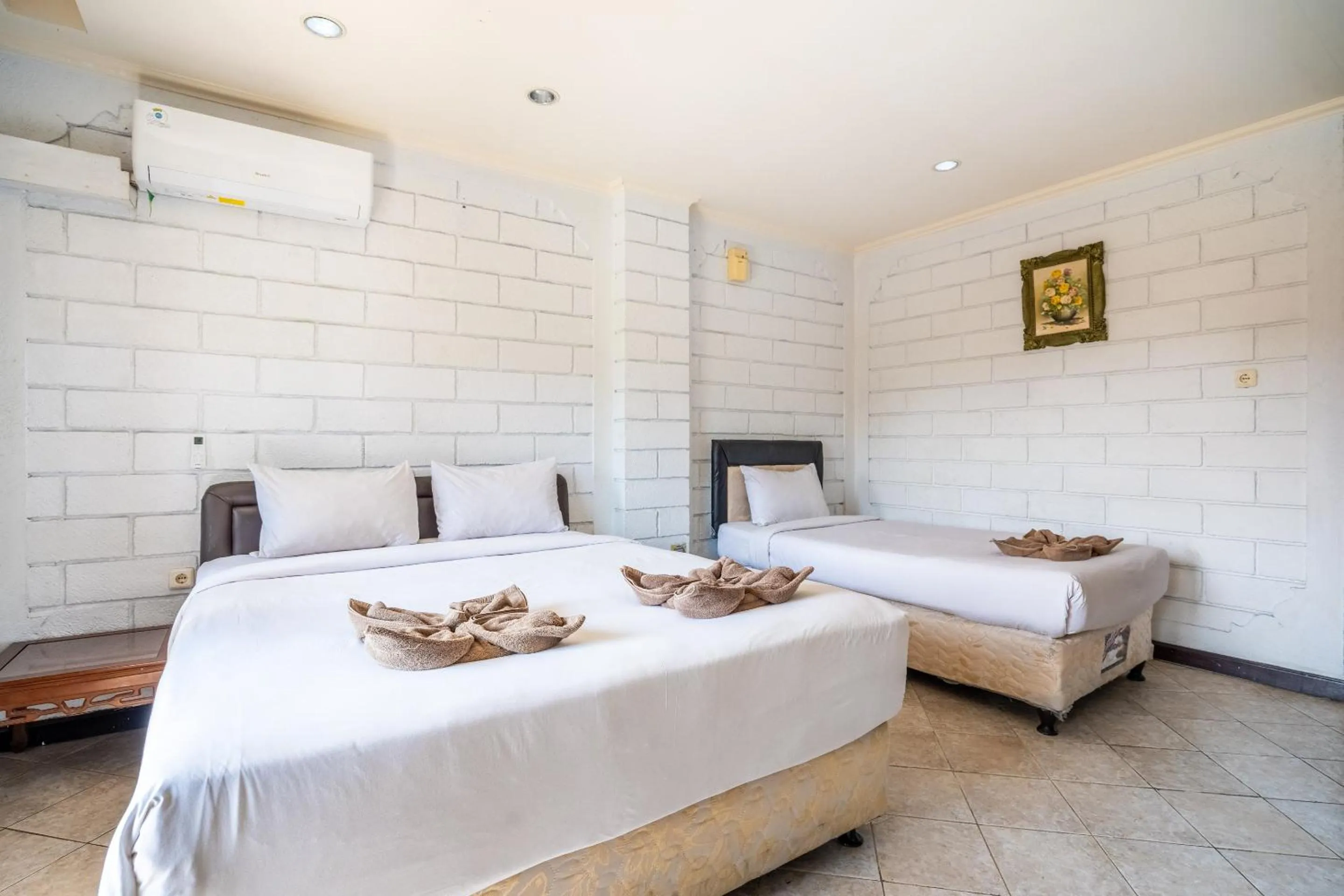 Photo of the whole room, Bed in Ammara Legian By Vilarisi - 8 Minute Walk To The Beach