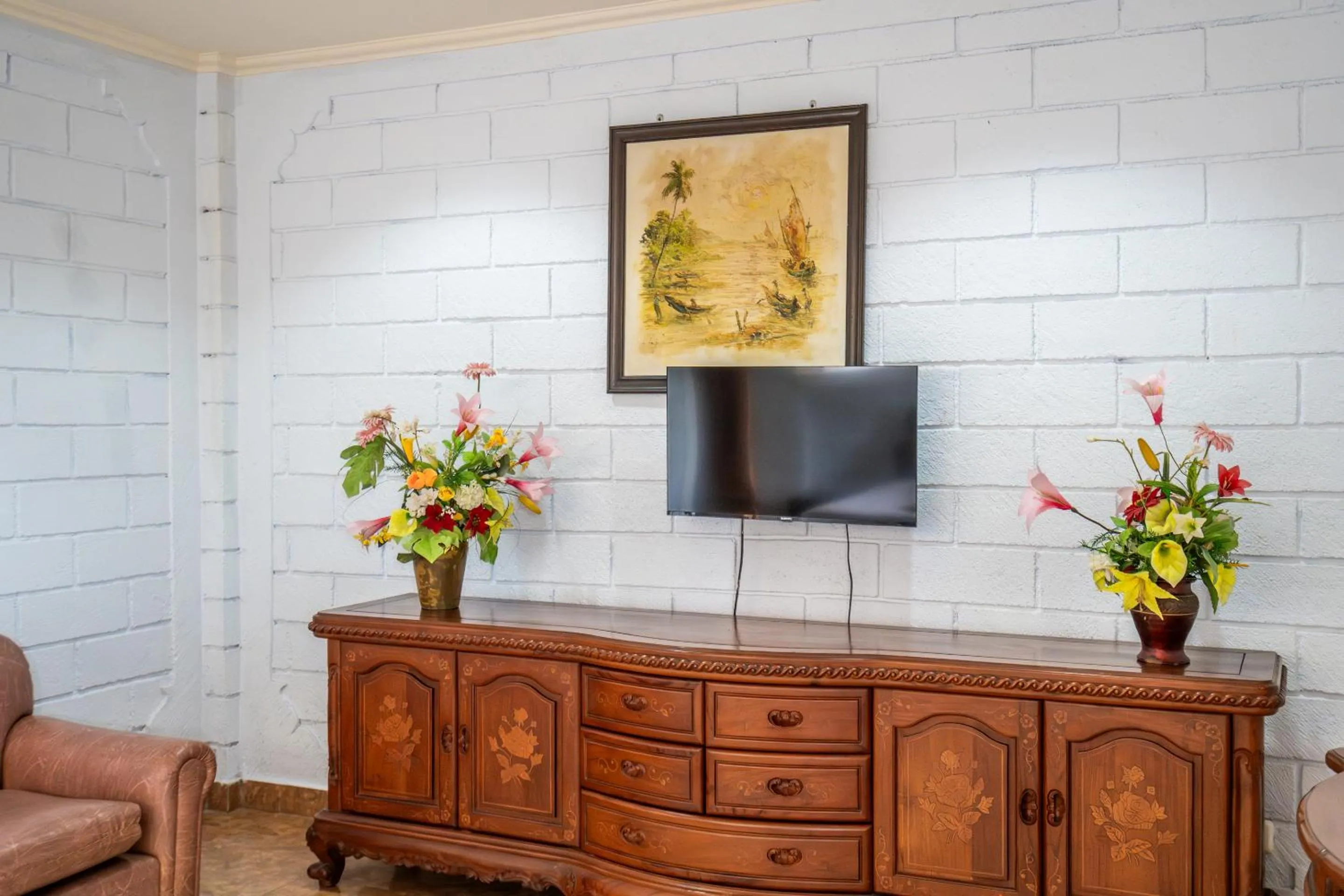 TV and multimedia in Ammara Legian By Vilarisi - 8 Minute Walk To The Beach