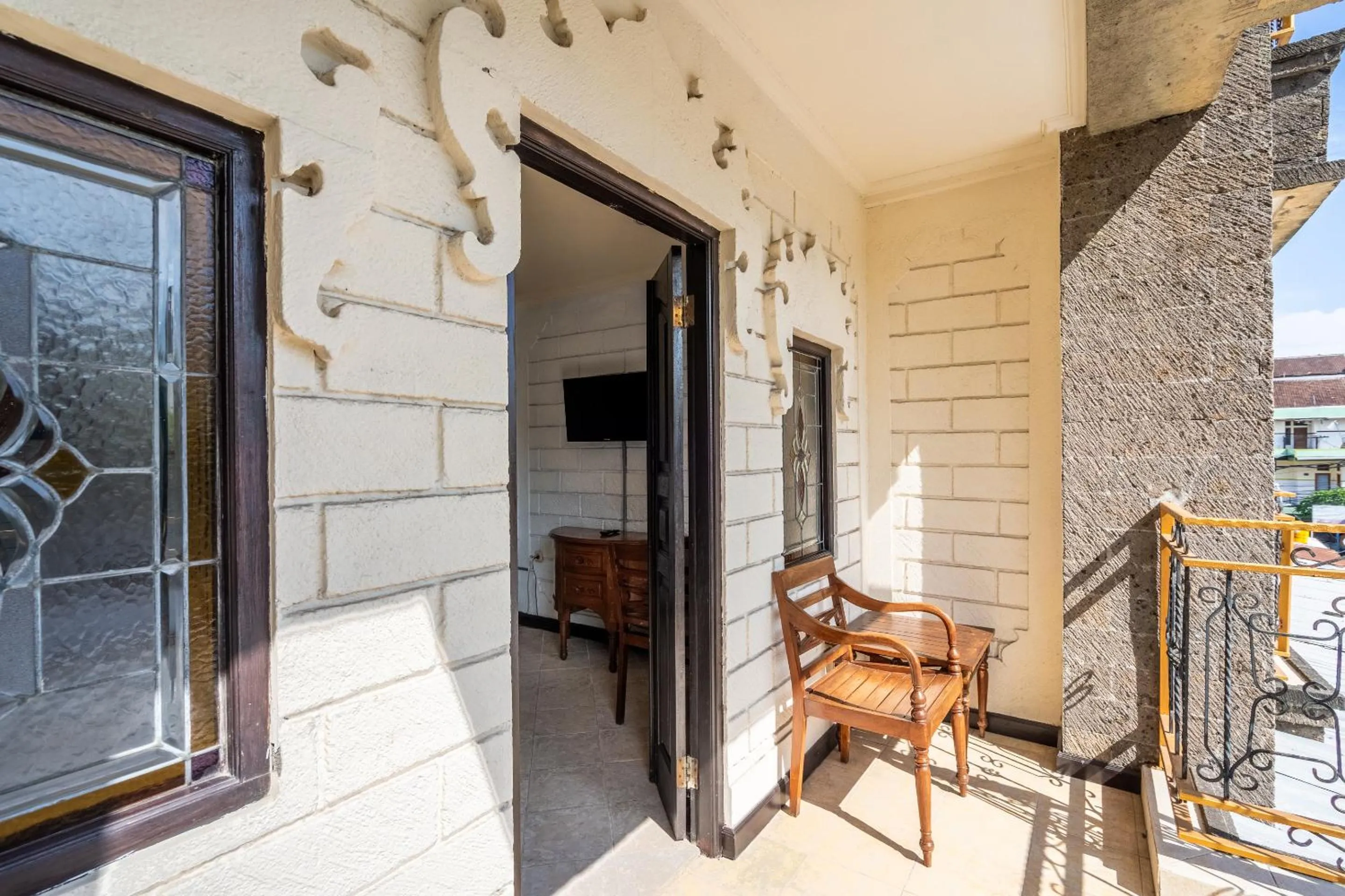 Balcony/Terrace in Ammara Legian By Vilarisi - 8 Minute Walk To The Beach