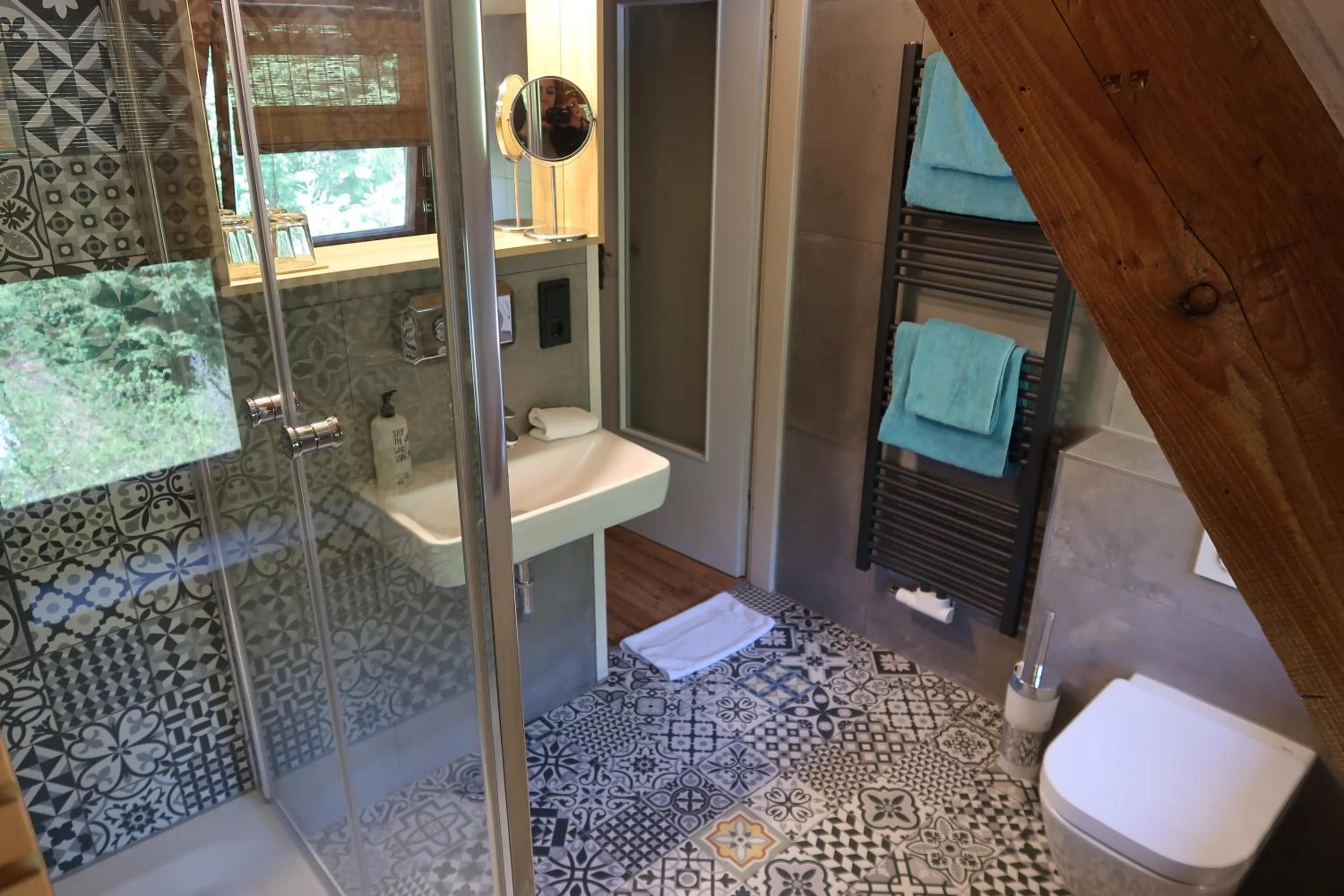 Bathroom in Lodge Seaside Boutique Hotel