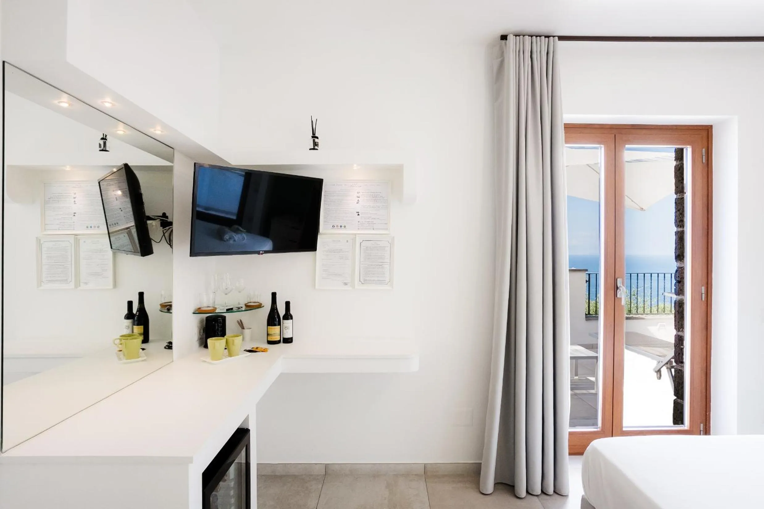 Drinks in Casa Clementina Marciano