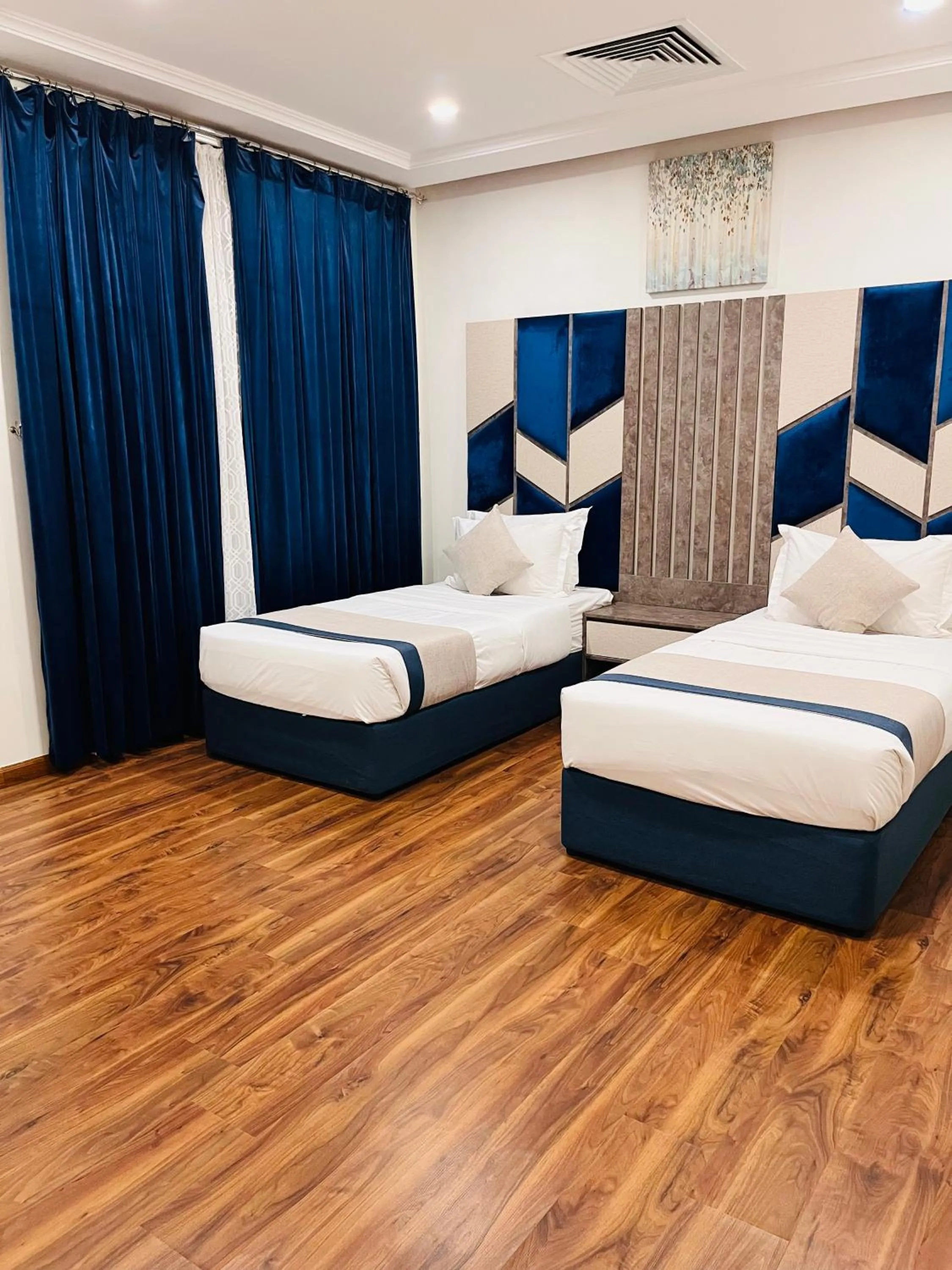 Bed in Mabeet Al-Khobar