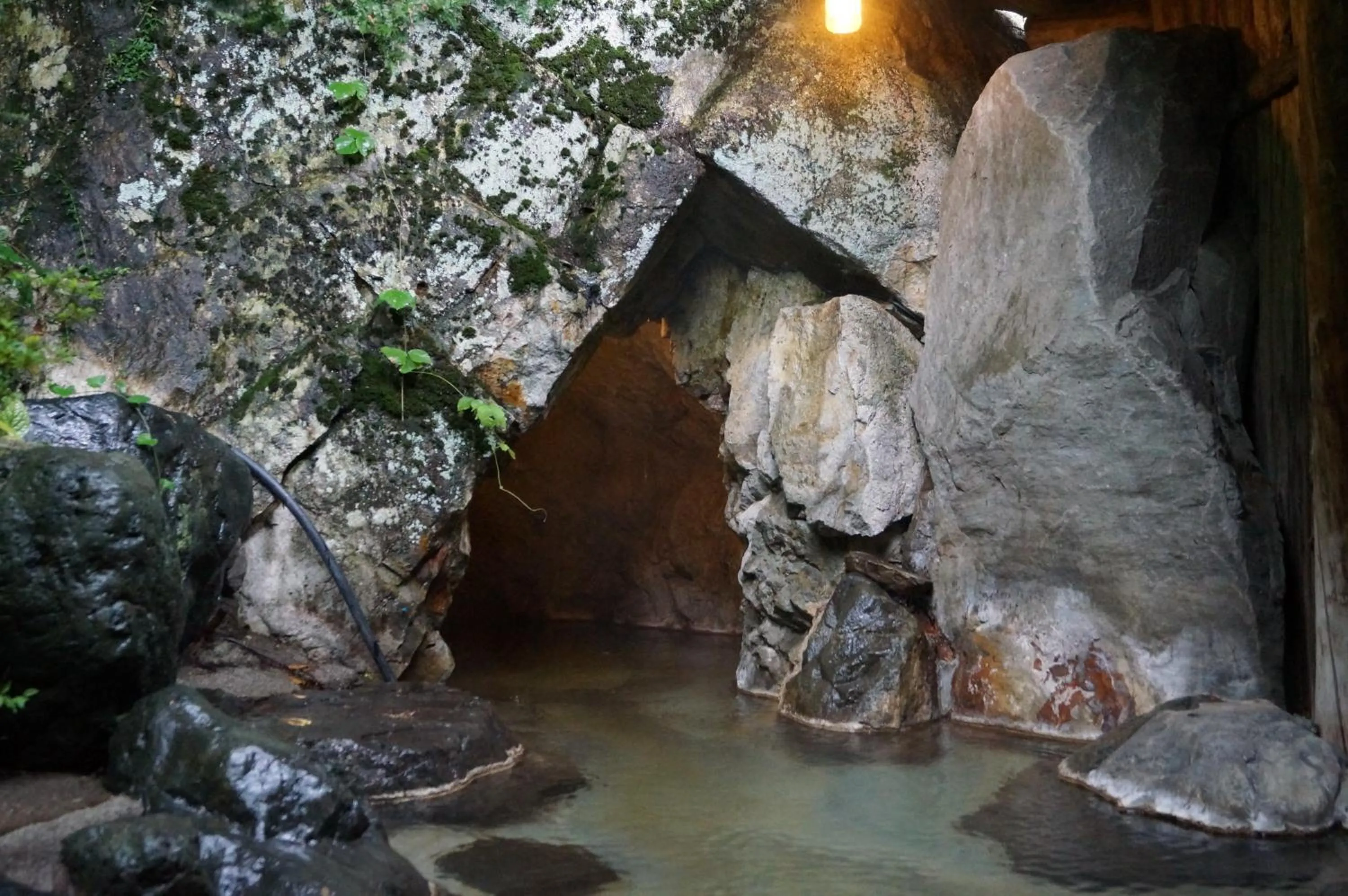 Hot Spring Bath in Kazeya