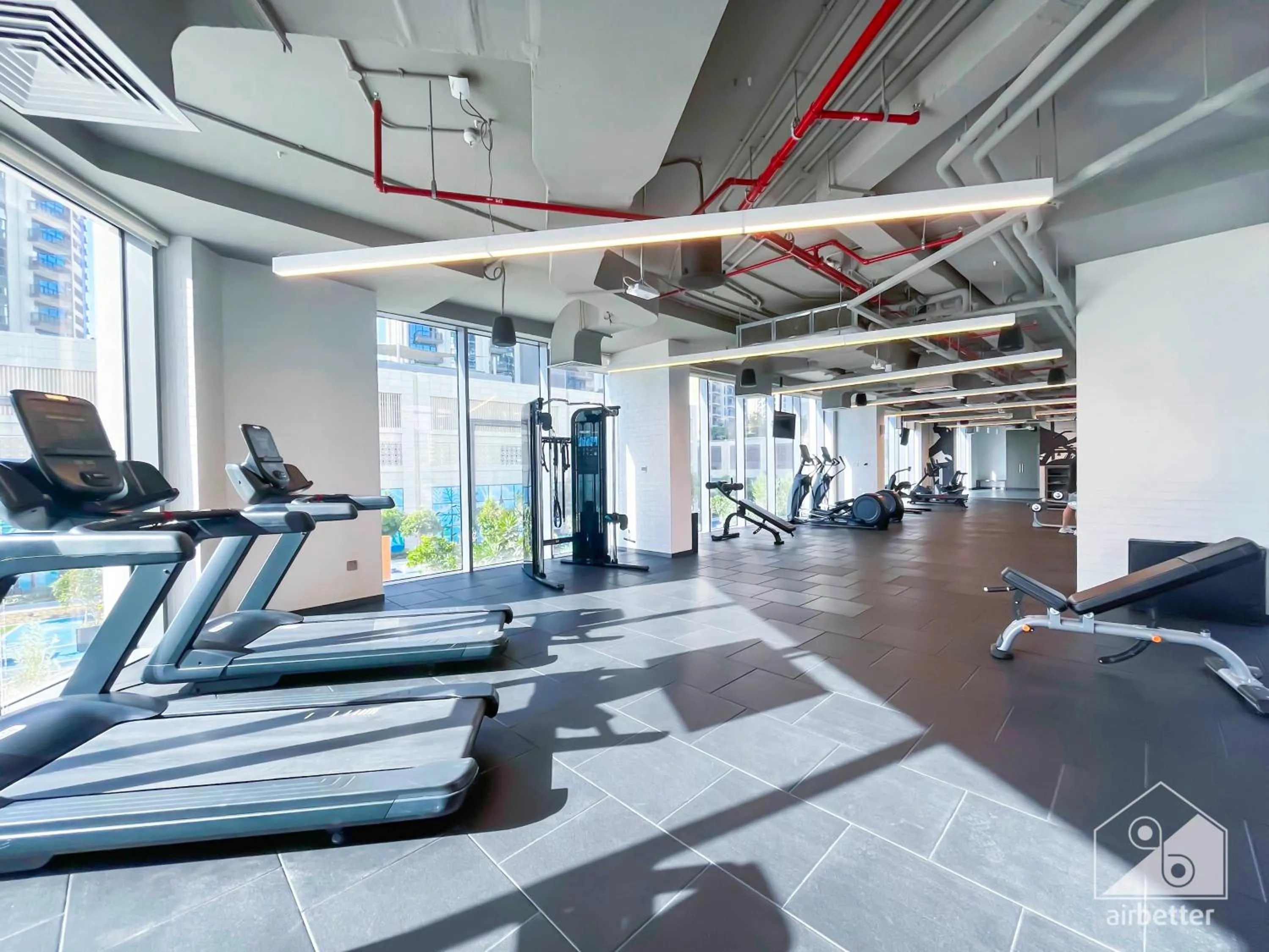 Luxurious stay Dubai Creek Balcony & View