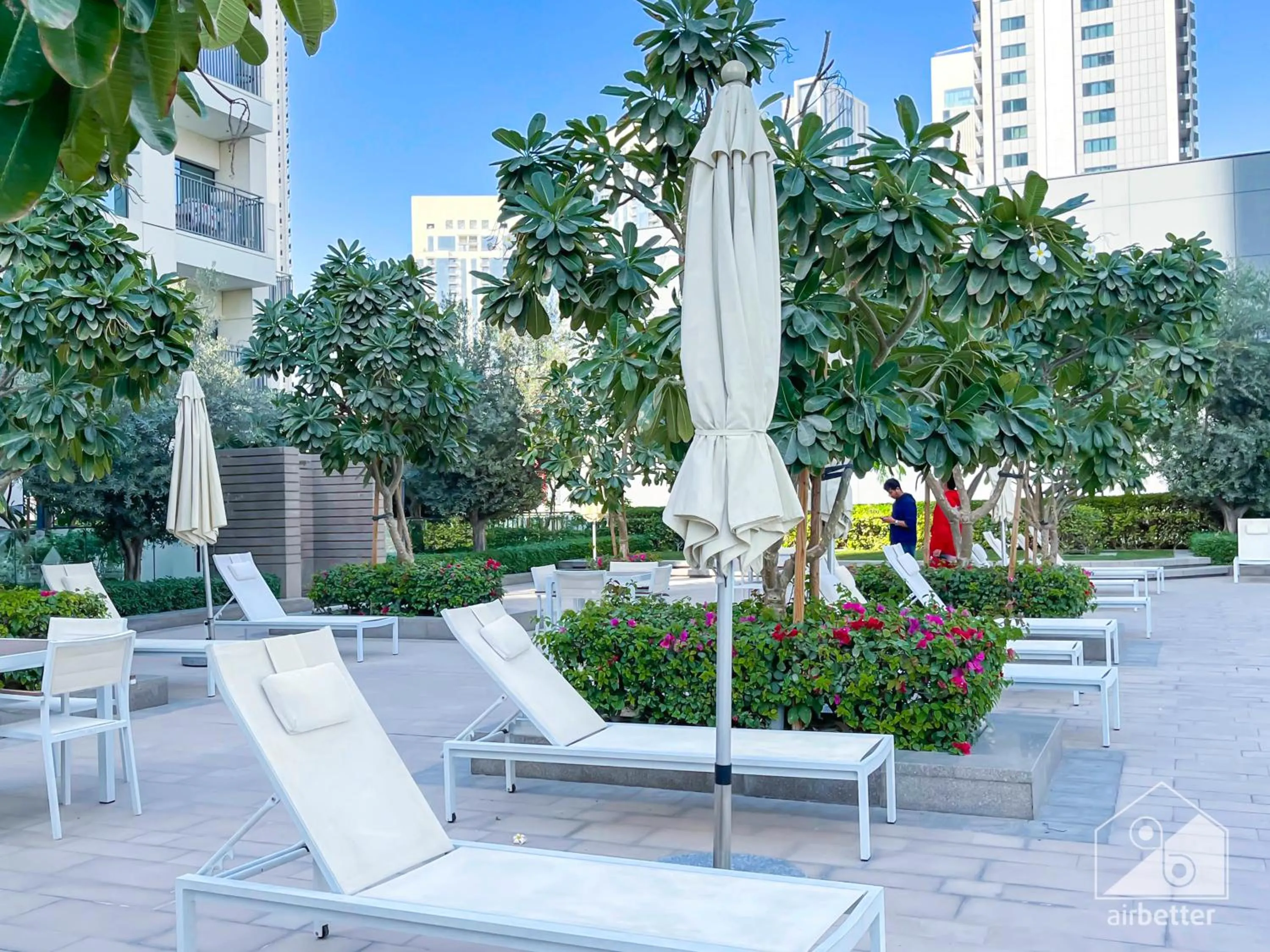 Luxurious stay Dubai Creek Balcony & View