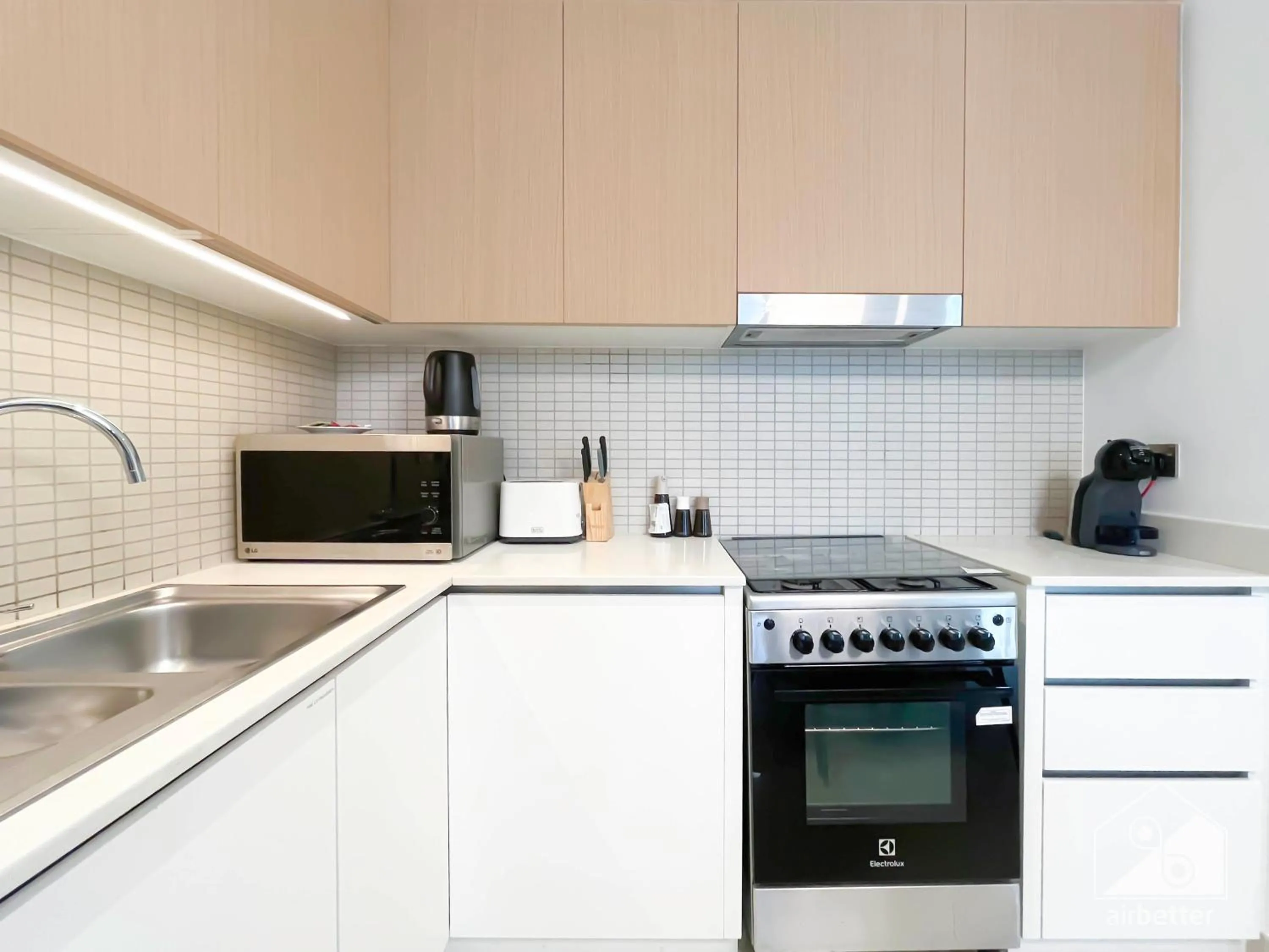 Luxurious stay Dubai Creek Balcony & View