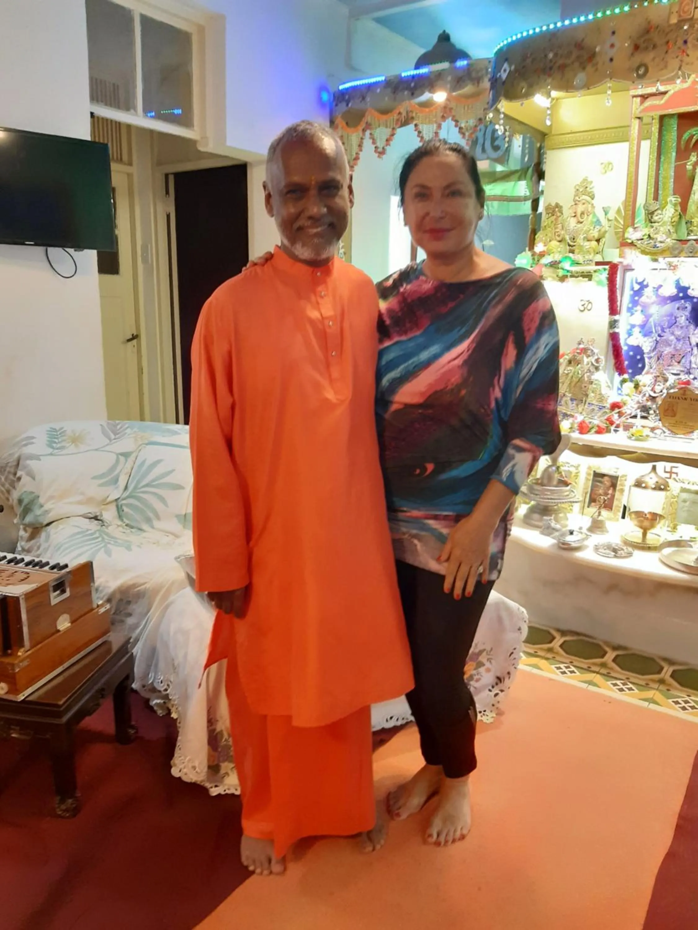 People in YOUR FIRST DAY Hotel on Aruba