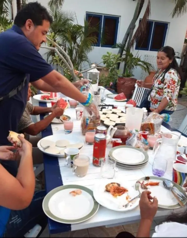 Restaurant/places to eat in YOUR FIRST DAY Hotel on Aruba