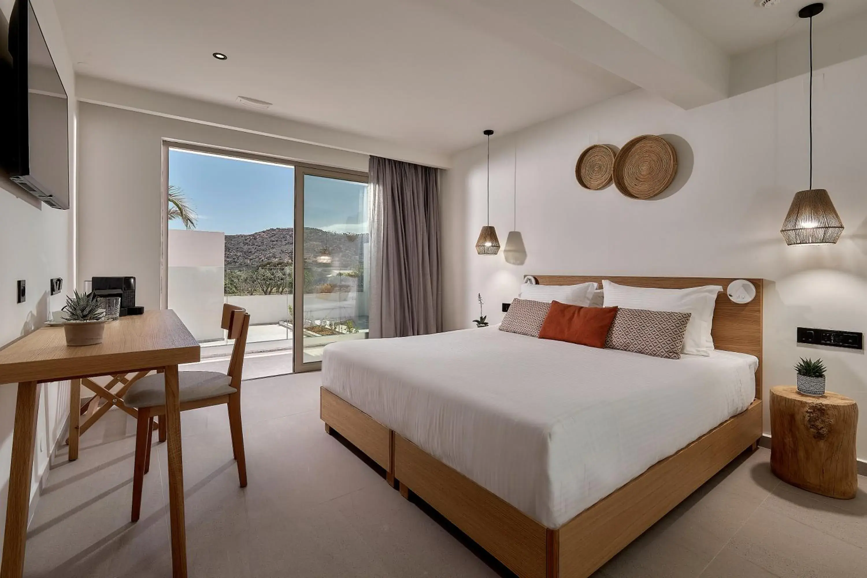 Double Room in Enorme Santanna Island Double Room in Enorme Santanna Island