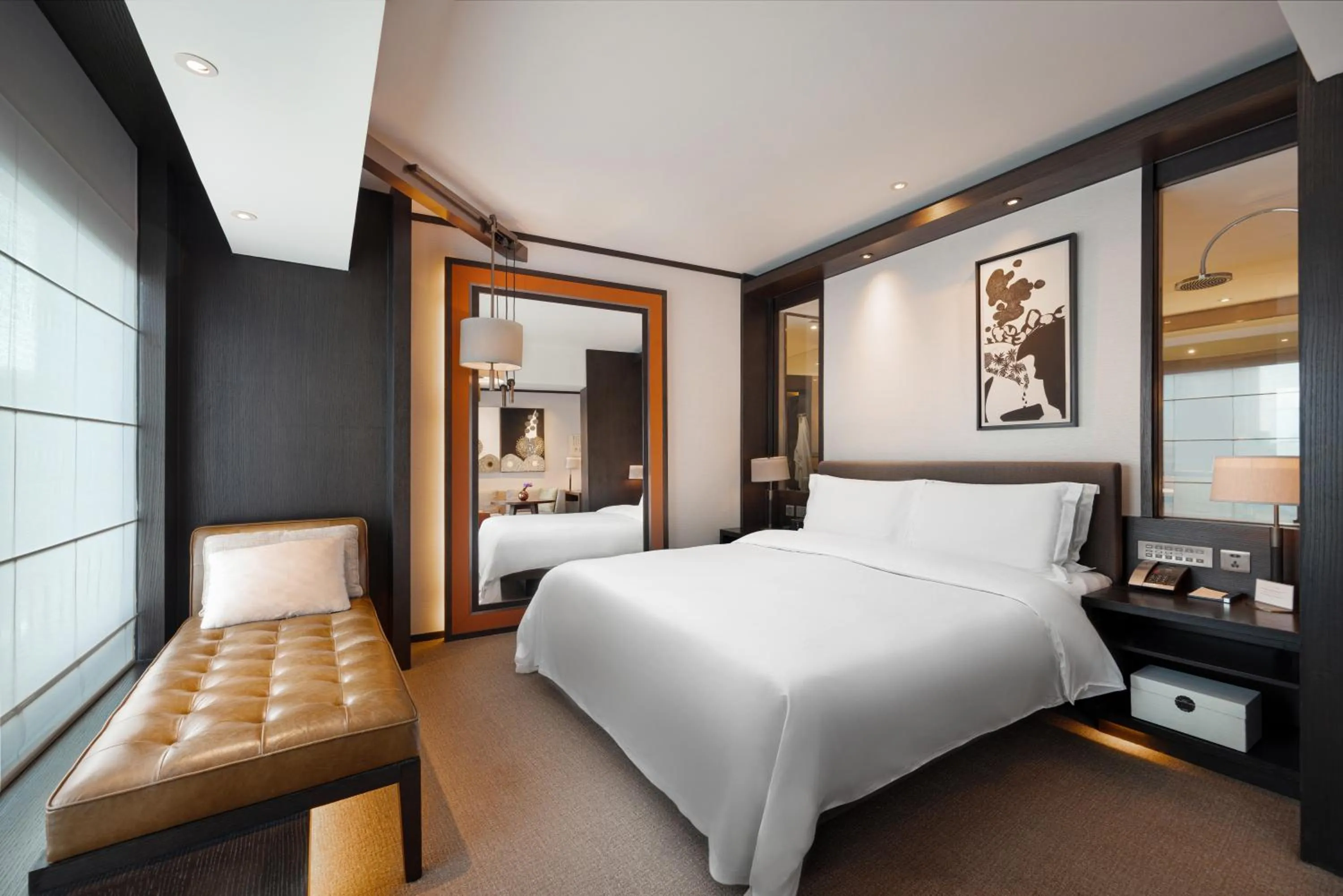 Photo of the whole room, Bed in Rosewood Beijing