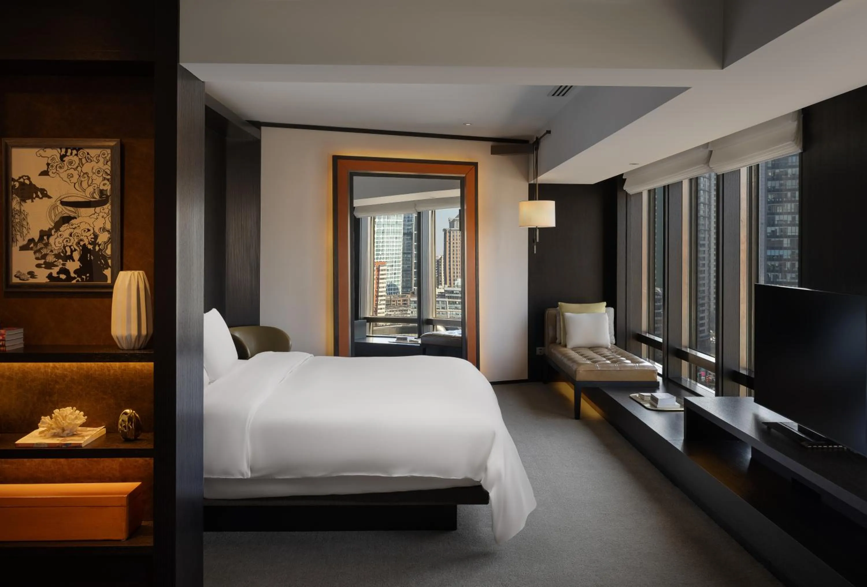 Photo of the whole room, Bed in Rosewood Beijing