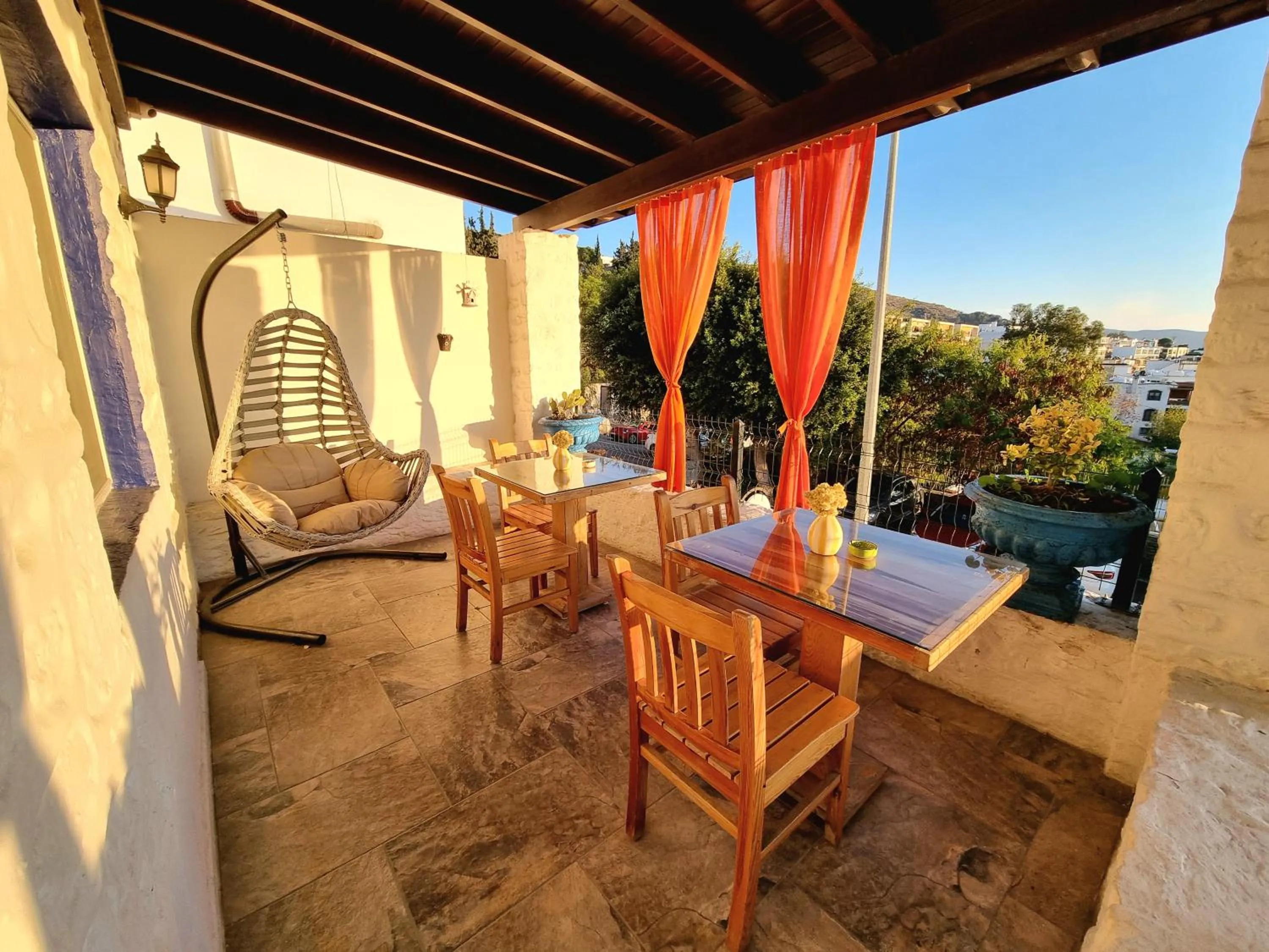 Patio in Kumbahçe Fethiye Hanım Pansiyon BODRUM