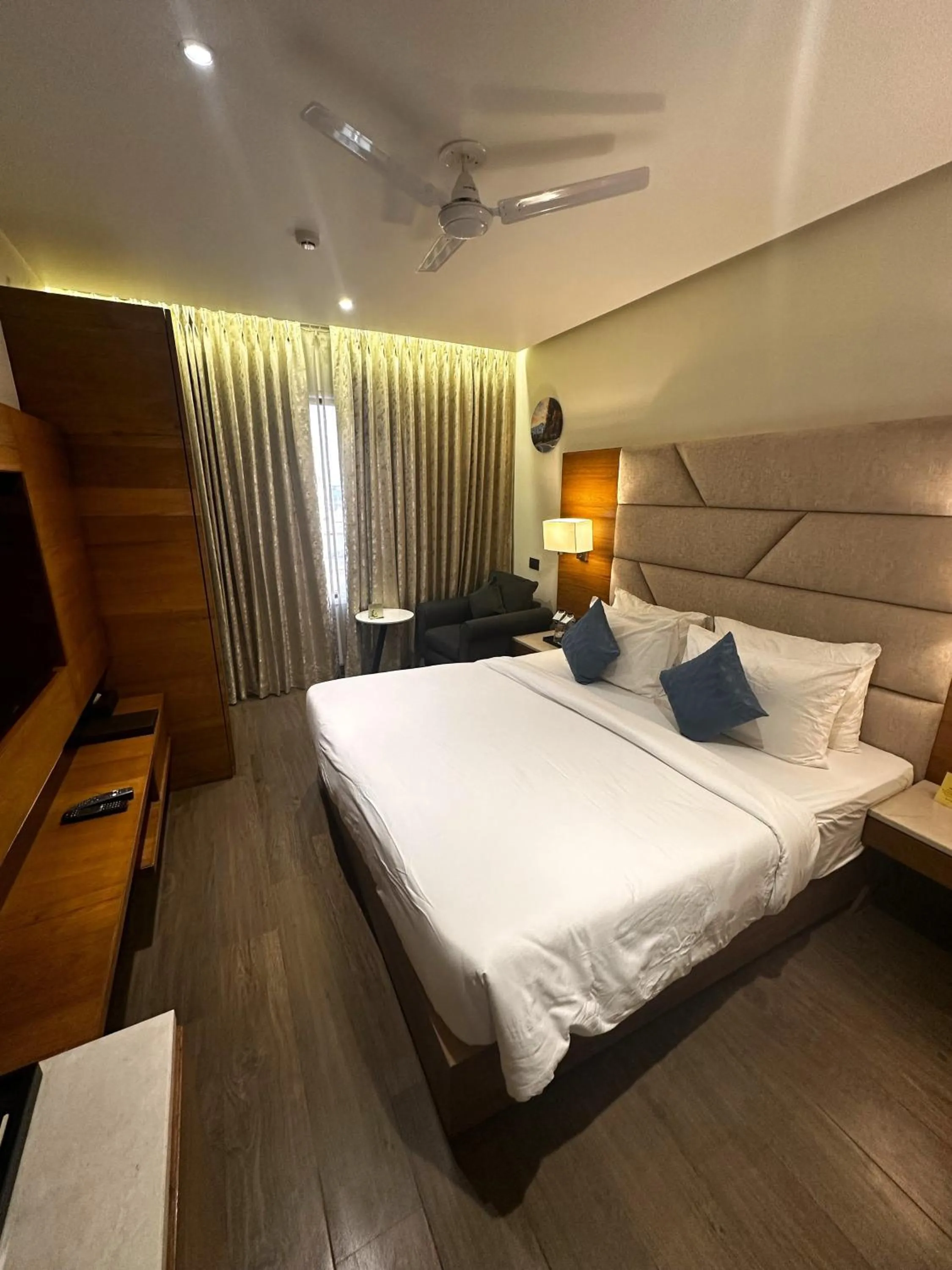 Bedroom, Bed in The Fern Residency Ajmer