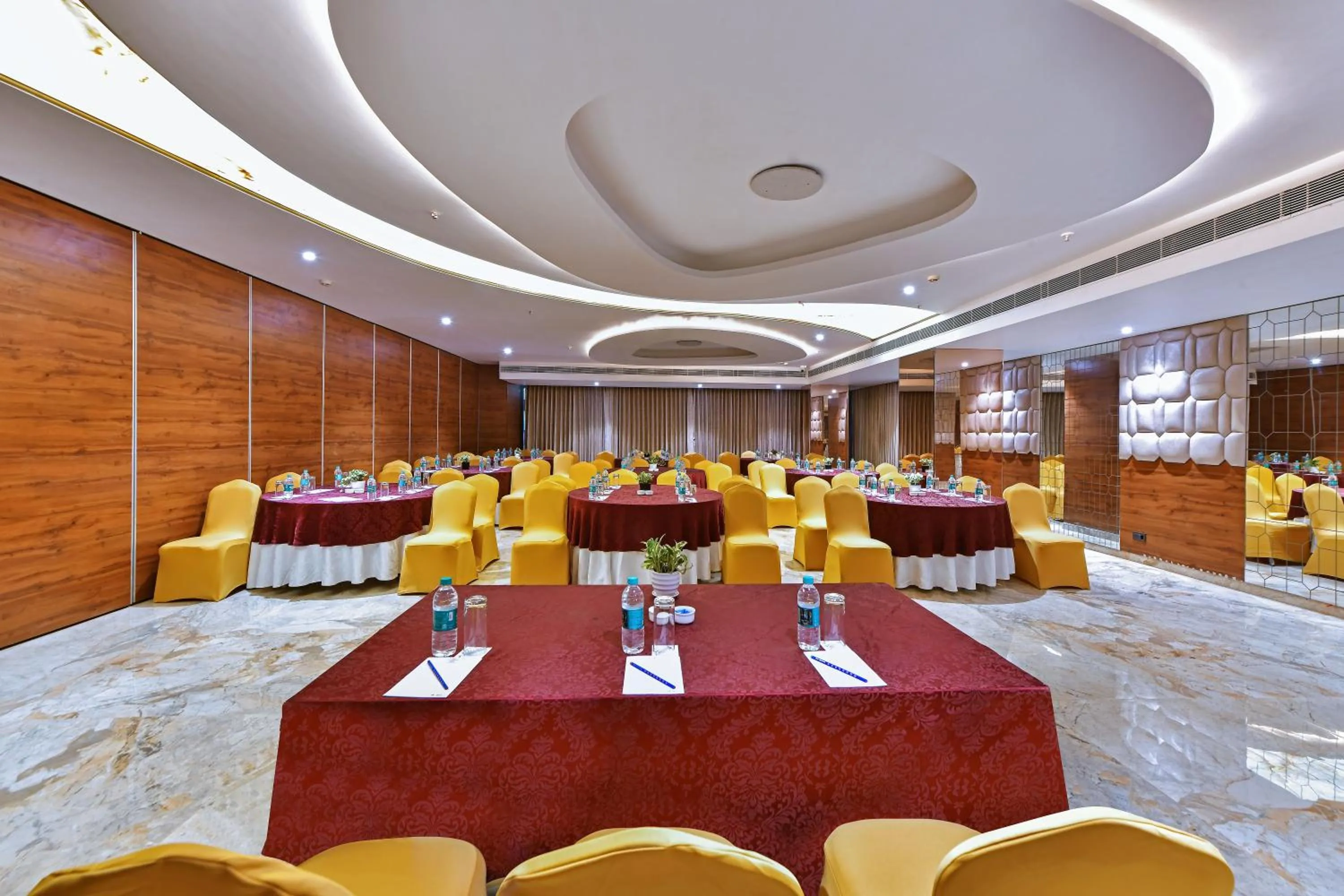 Banquet/Function facilities in The Fern Residency Ajmer