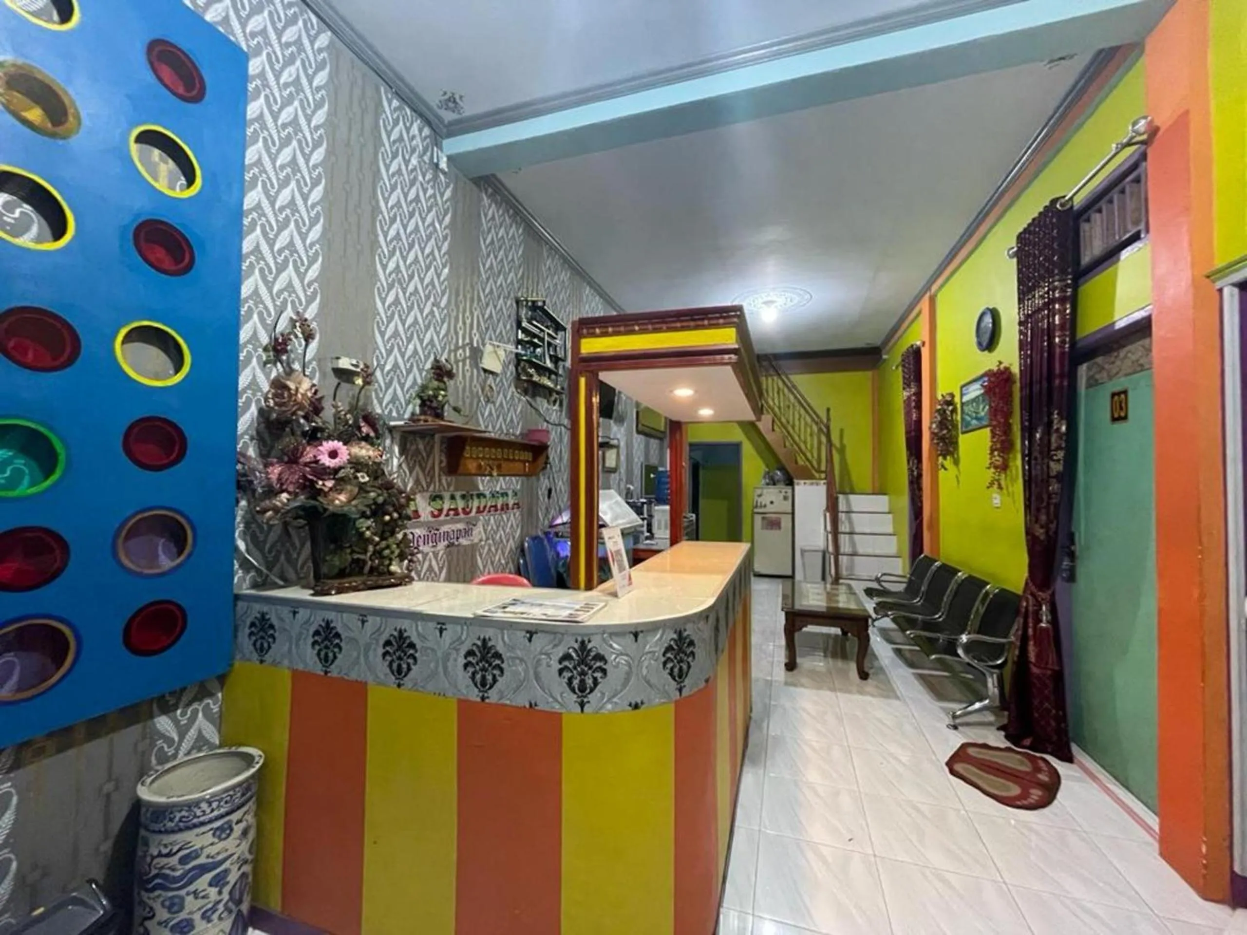 Lobby or reception in Hotel O Lima Saudara Syariah