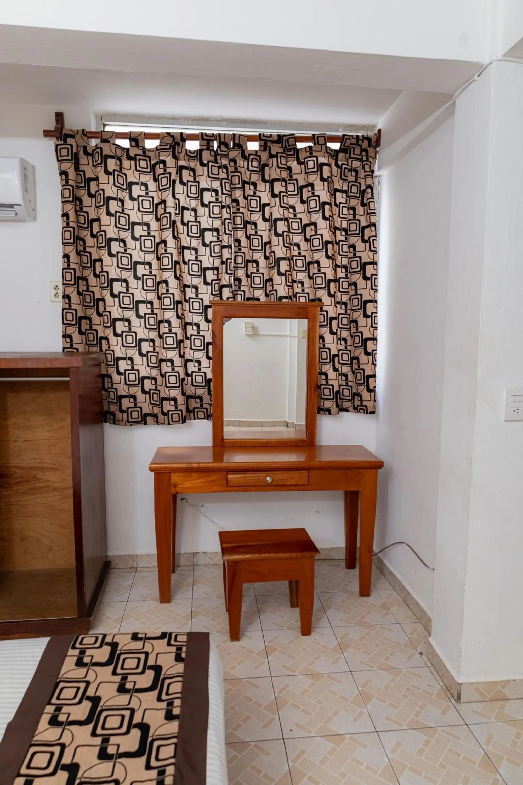 Bed in Hotel Las Palmas Cancun Centro