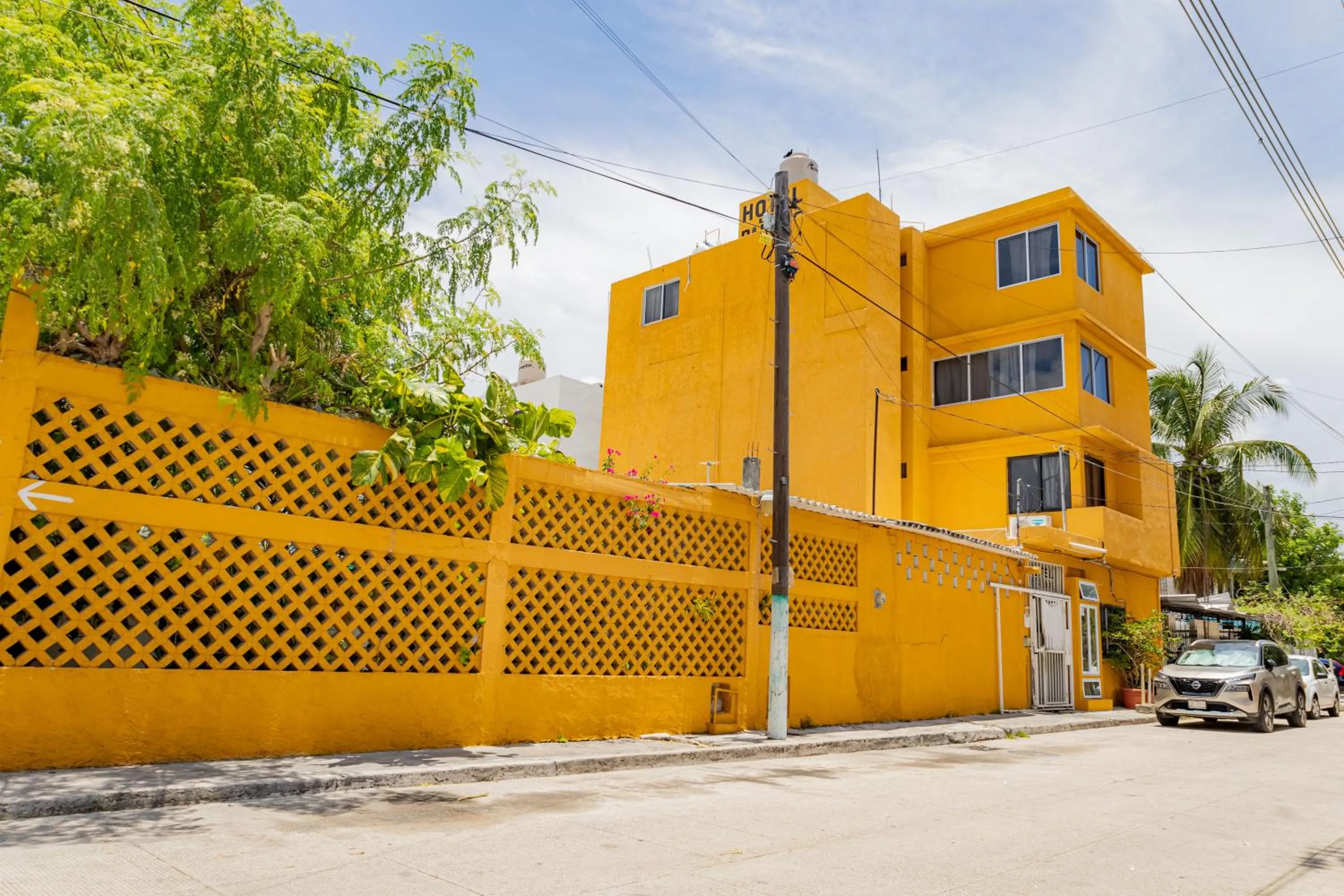 Property building in Hotel Las Palmas Cancun Centro