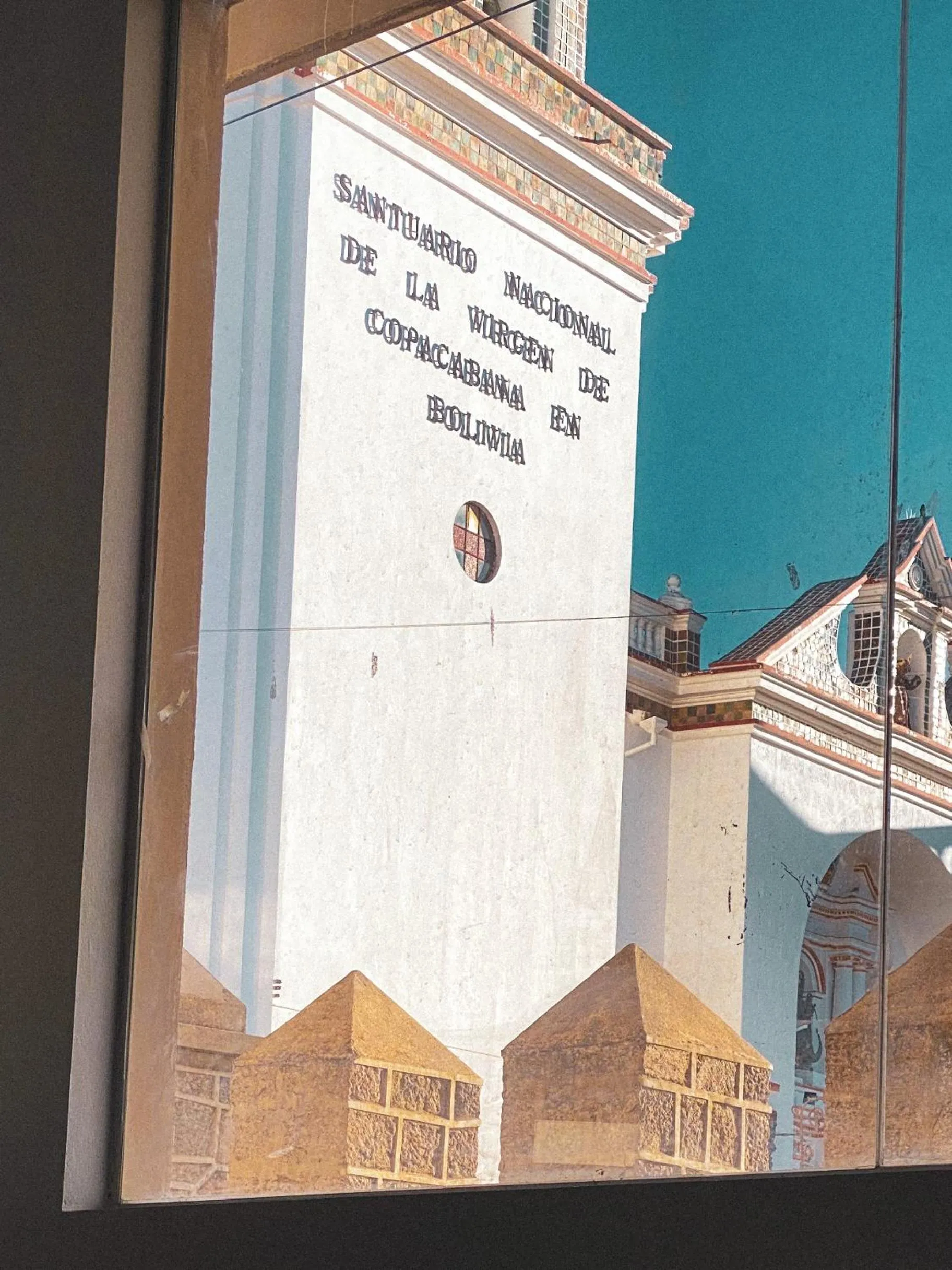 Property building in Mia Posada Copacabana