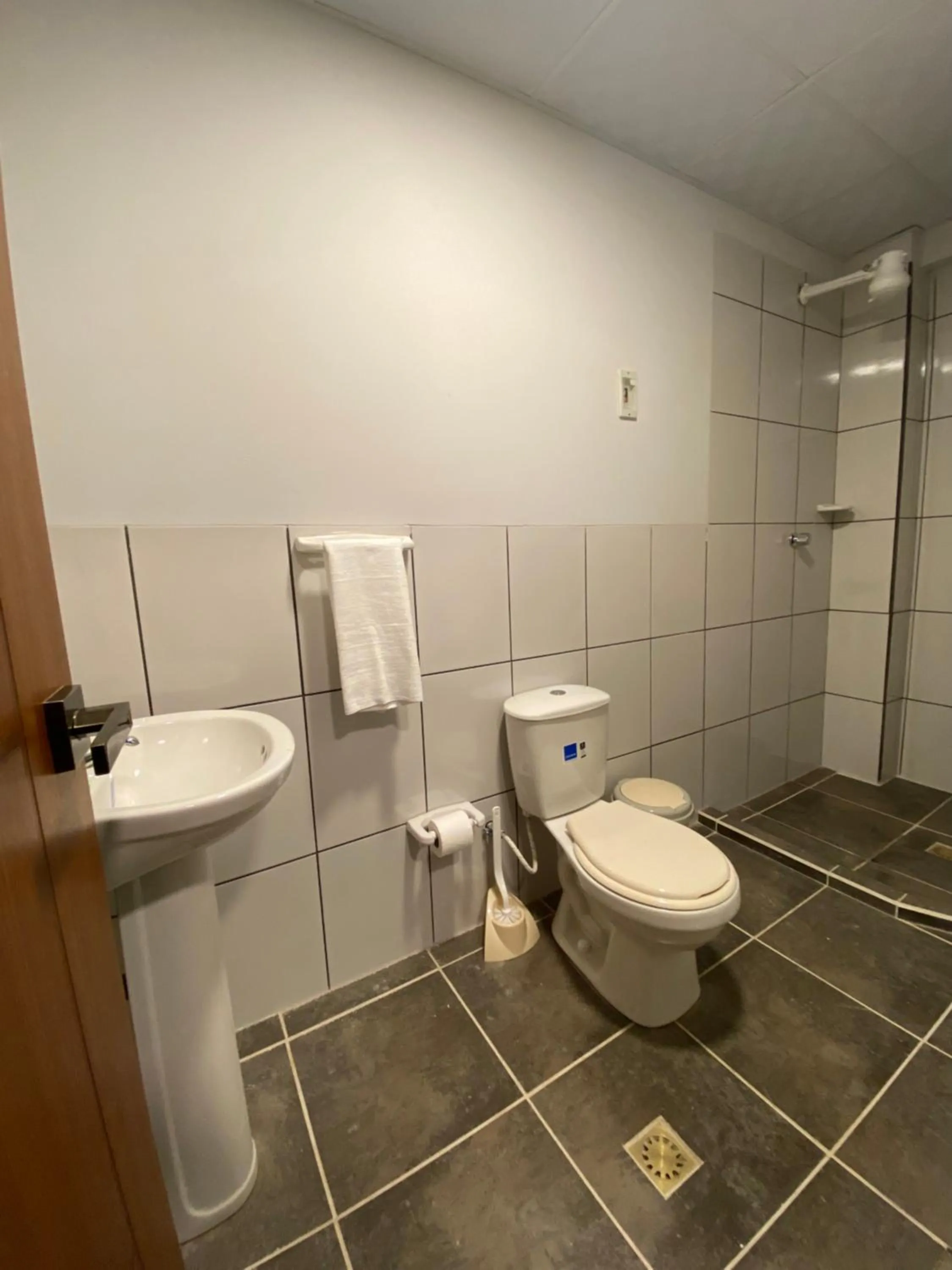 Bathroom in Mia Posada Copacabana