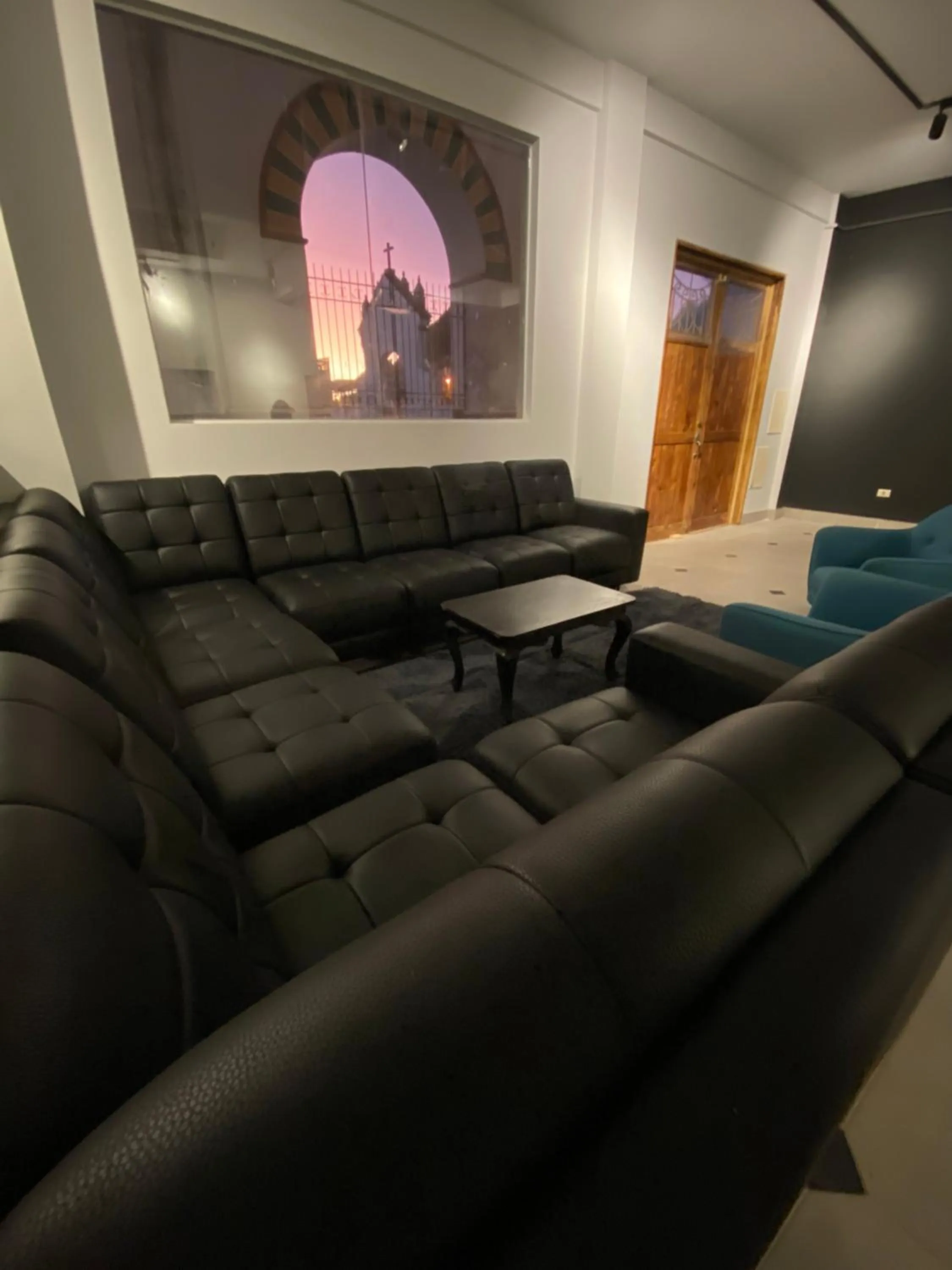 Mia Posada Copacabana