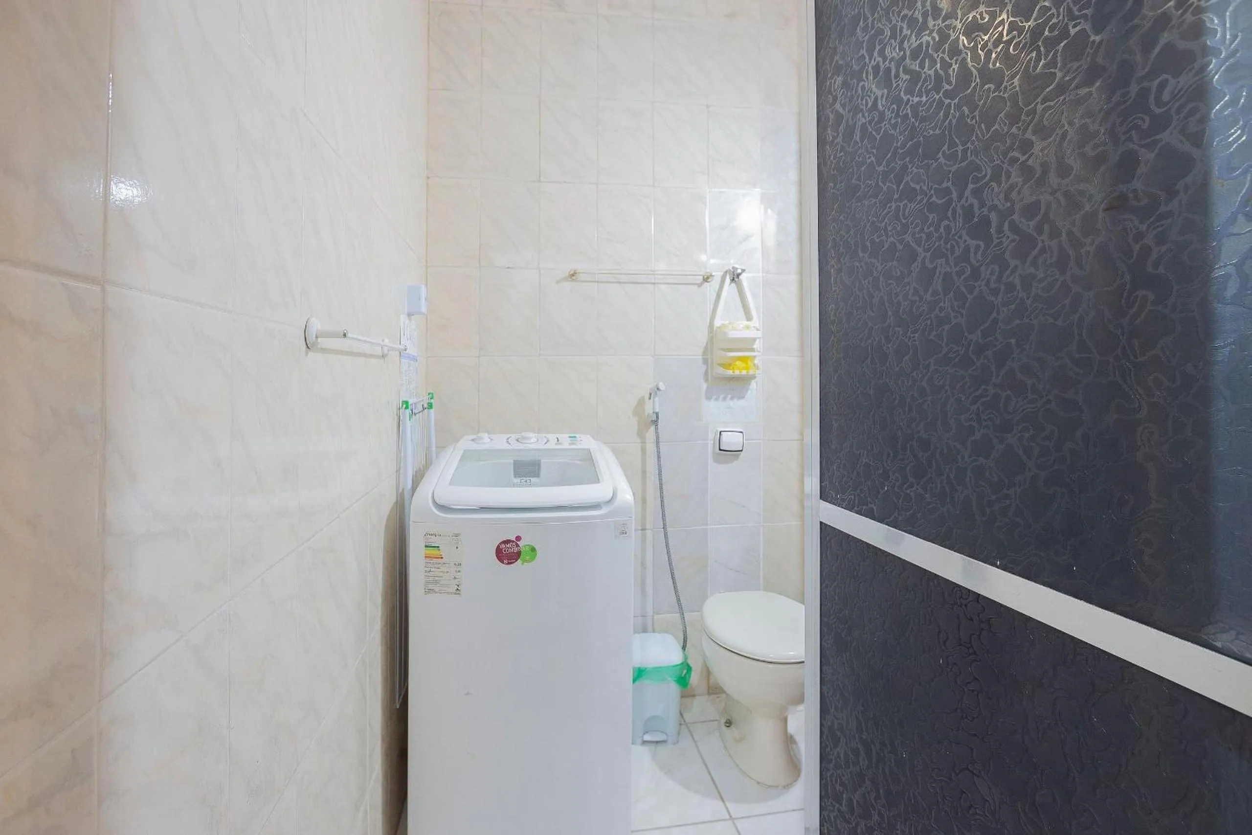 Shower in Copacabana Refúgio na Beira da Praia