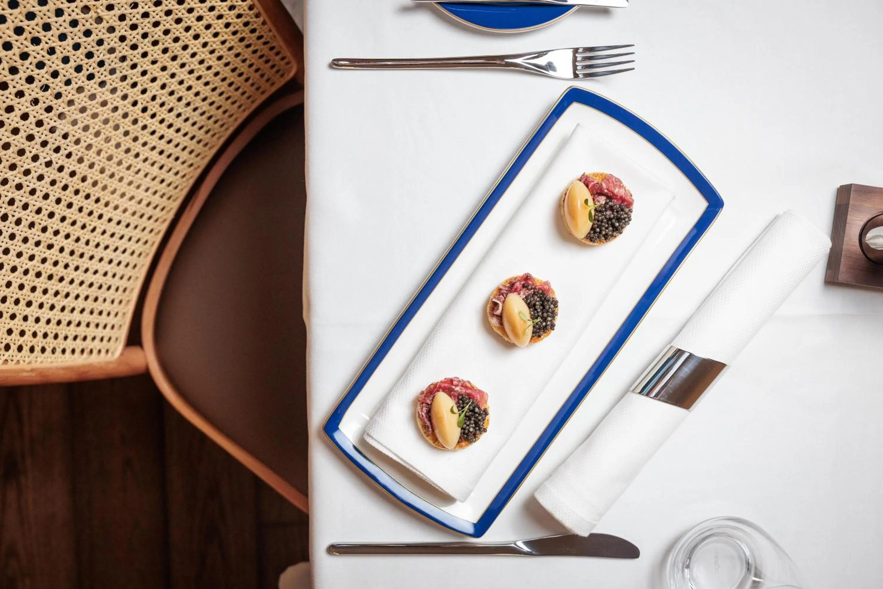 Restaurant/places to eat in Radisson Collection Hotel, Old Mill Belgrade