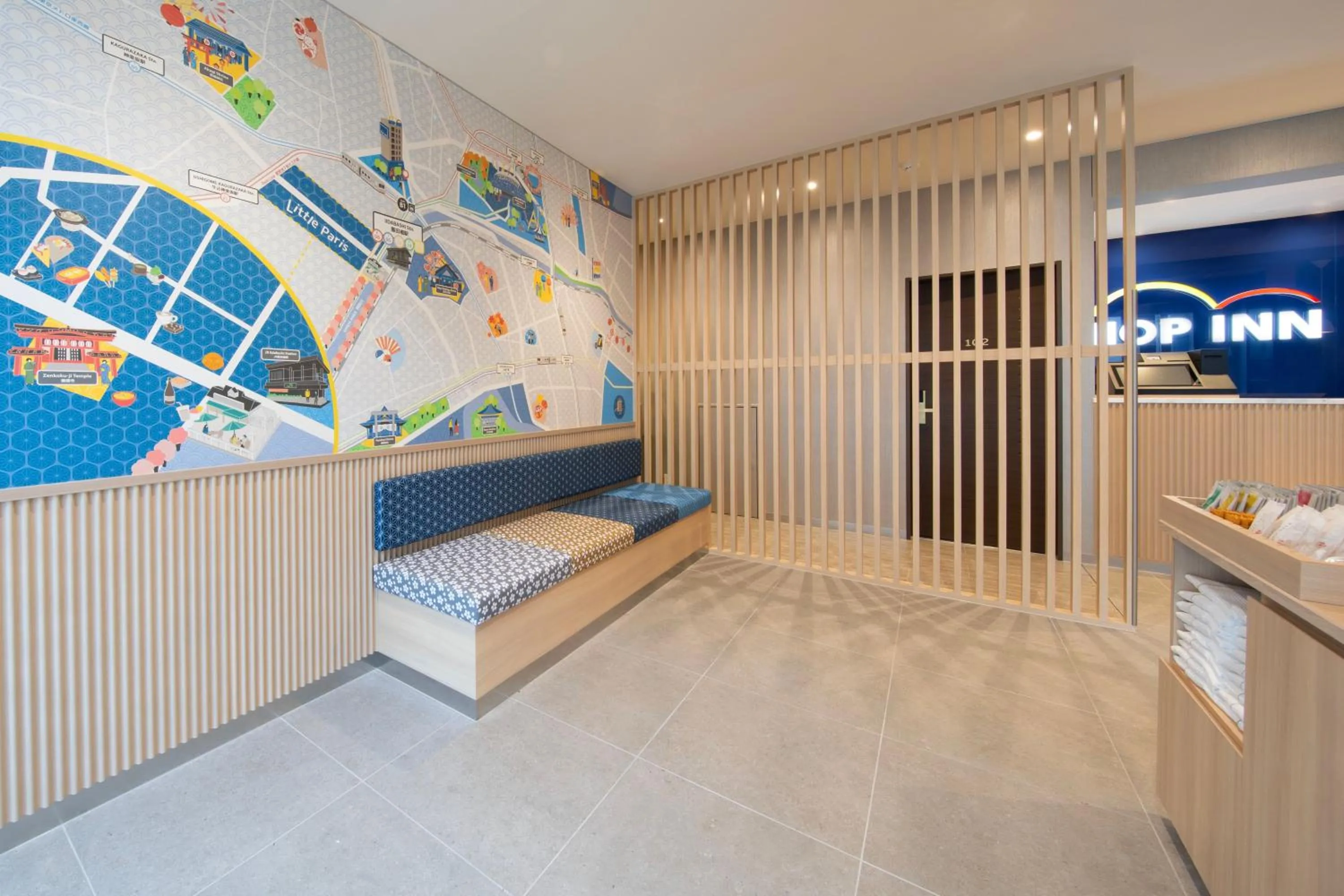 Lobby or reception in Hop Inn Tokyo Iidabashi