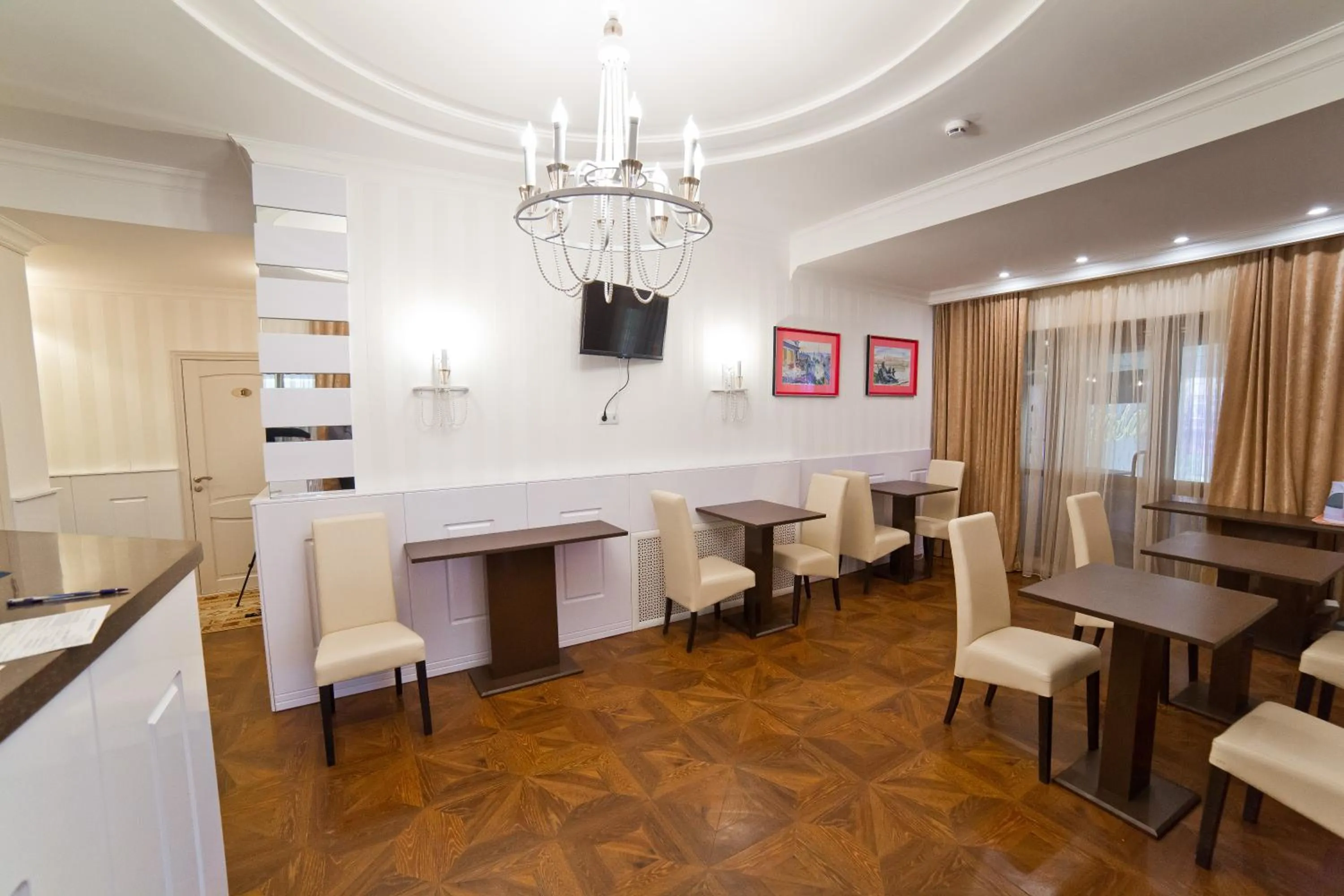 Decorative detail in Versal Hotel