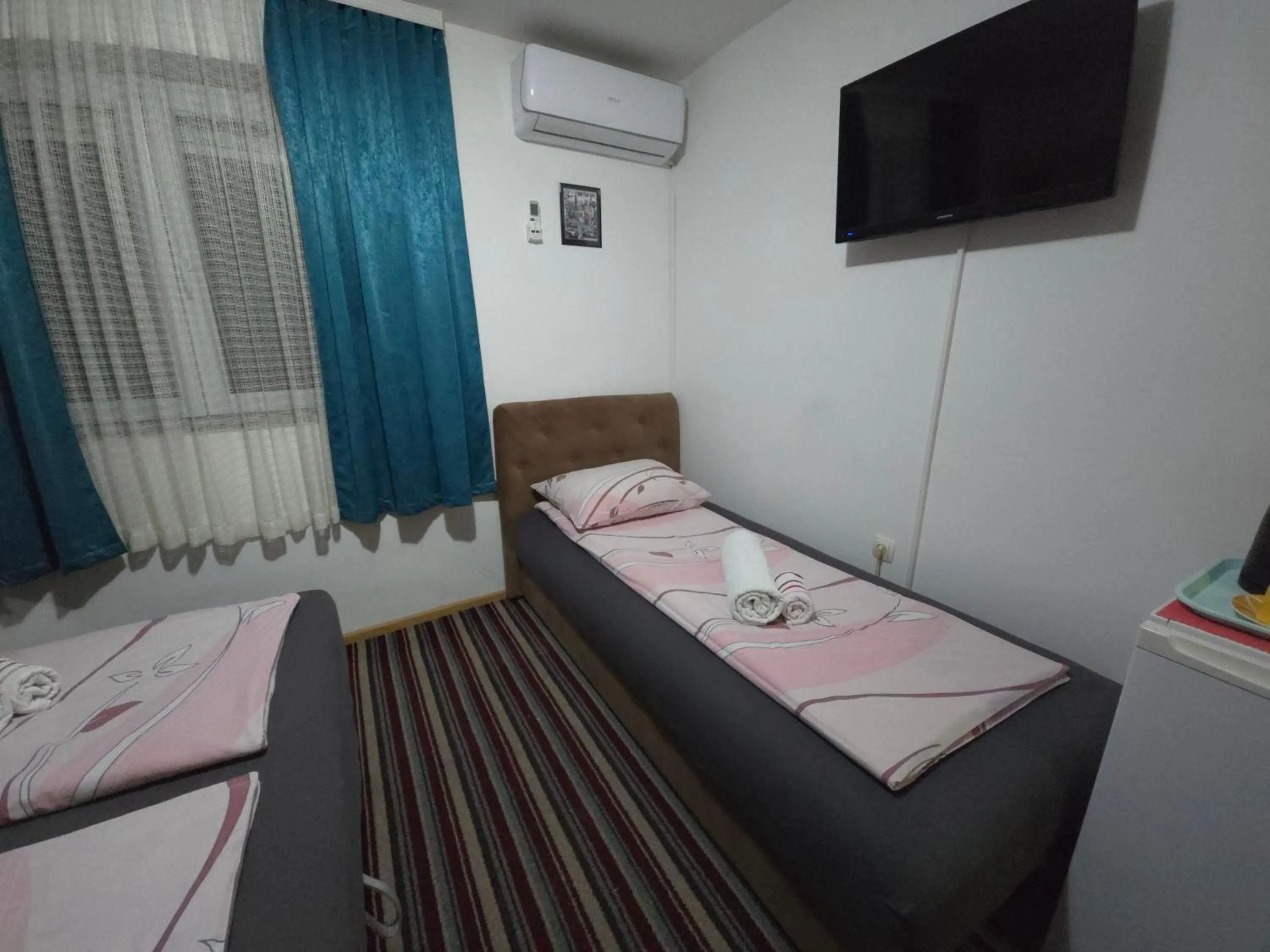 Bed in Guest House Nana