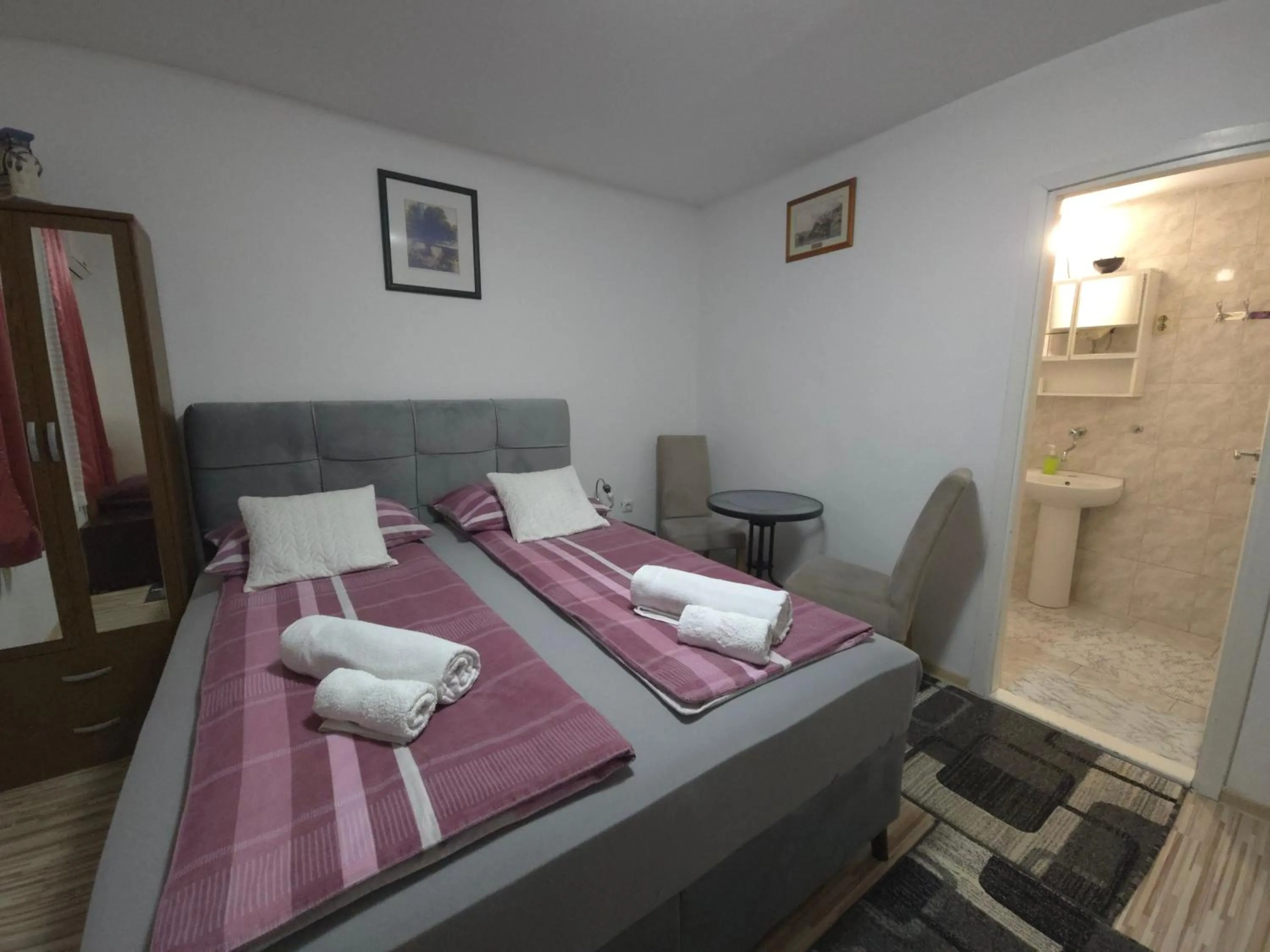 Bed in Guest House Nana