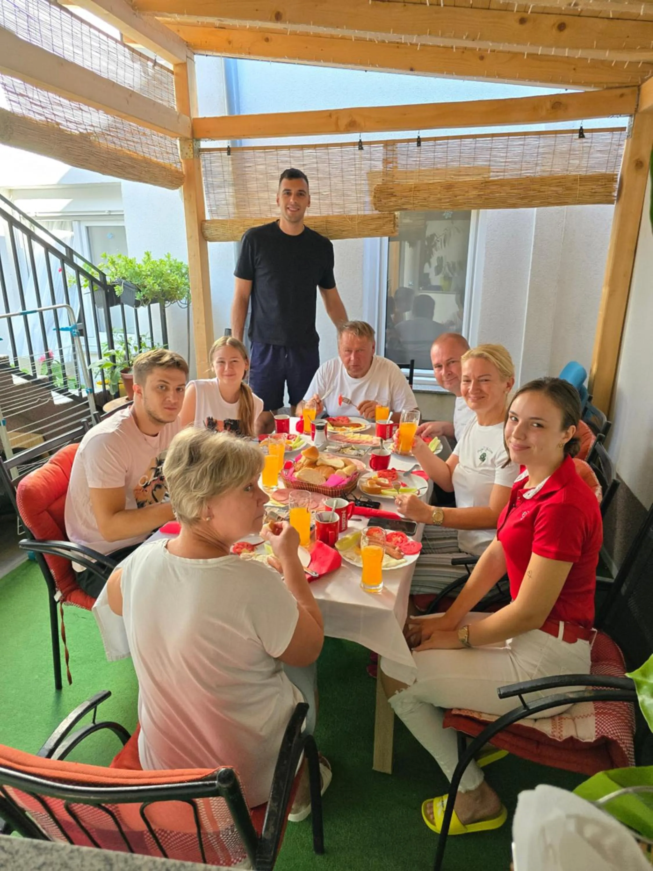 People in Guest House Nana