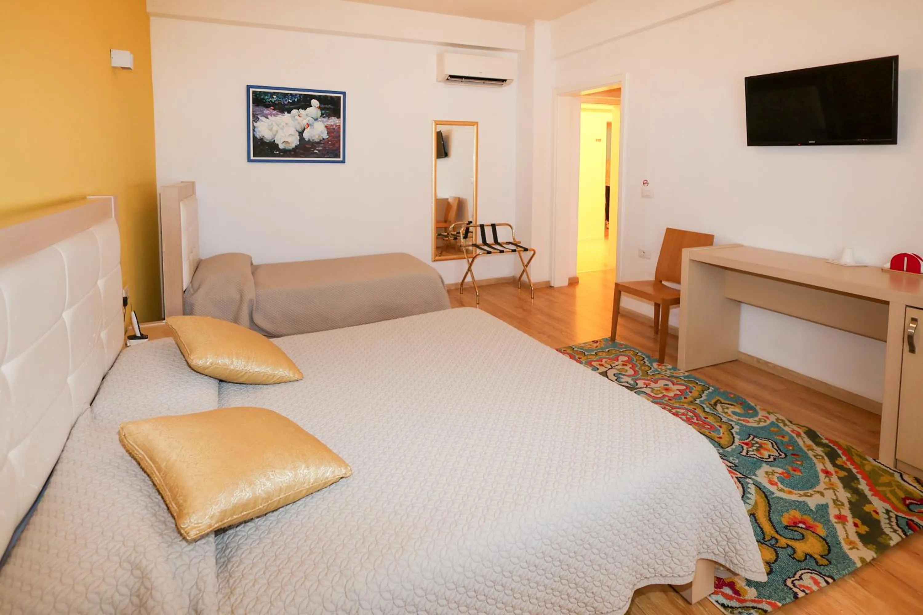 Bedroom, Bed in Grand White City Hotel