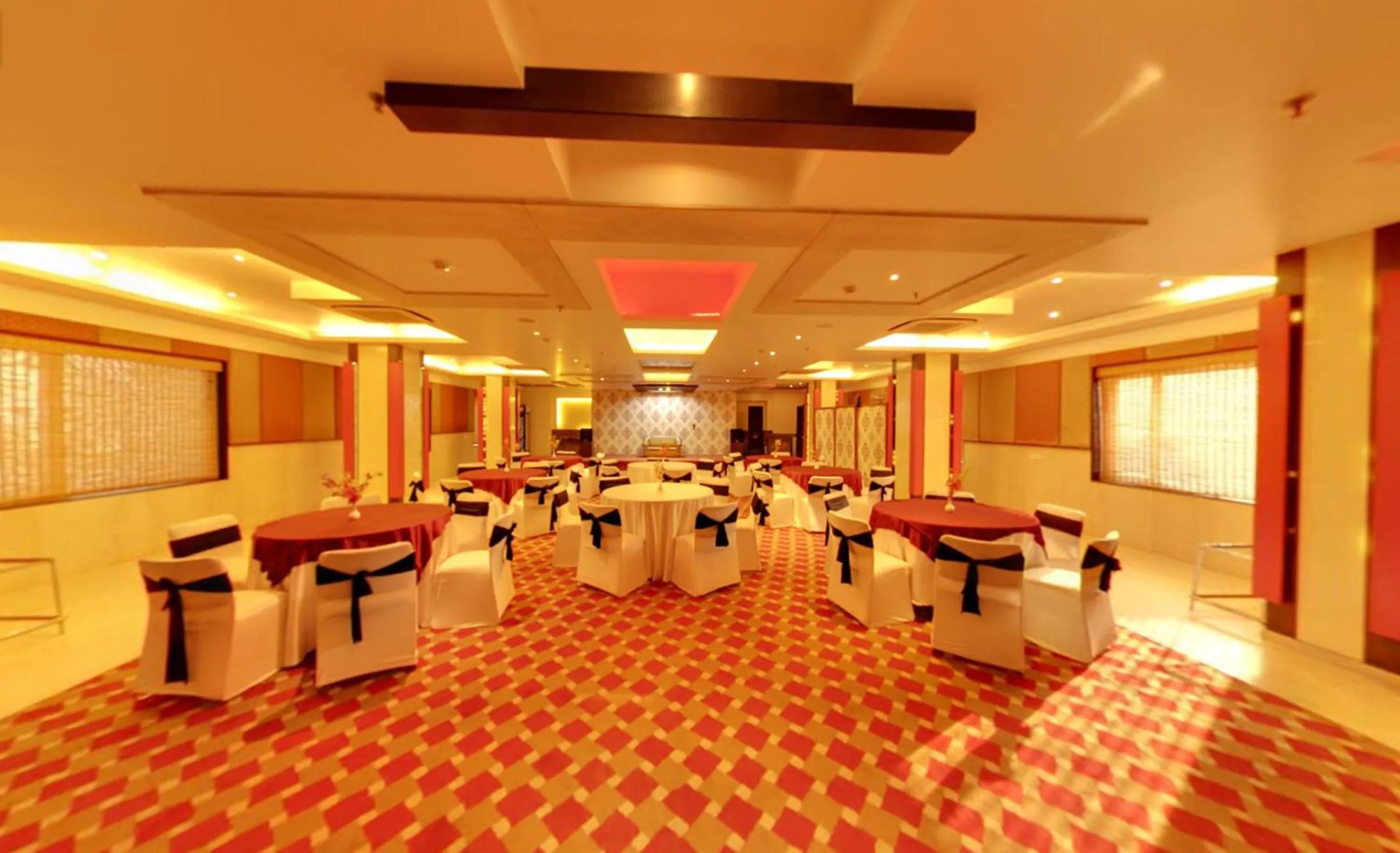 Banquet/Function facilities in Hotel Royale Ambience