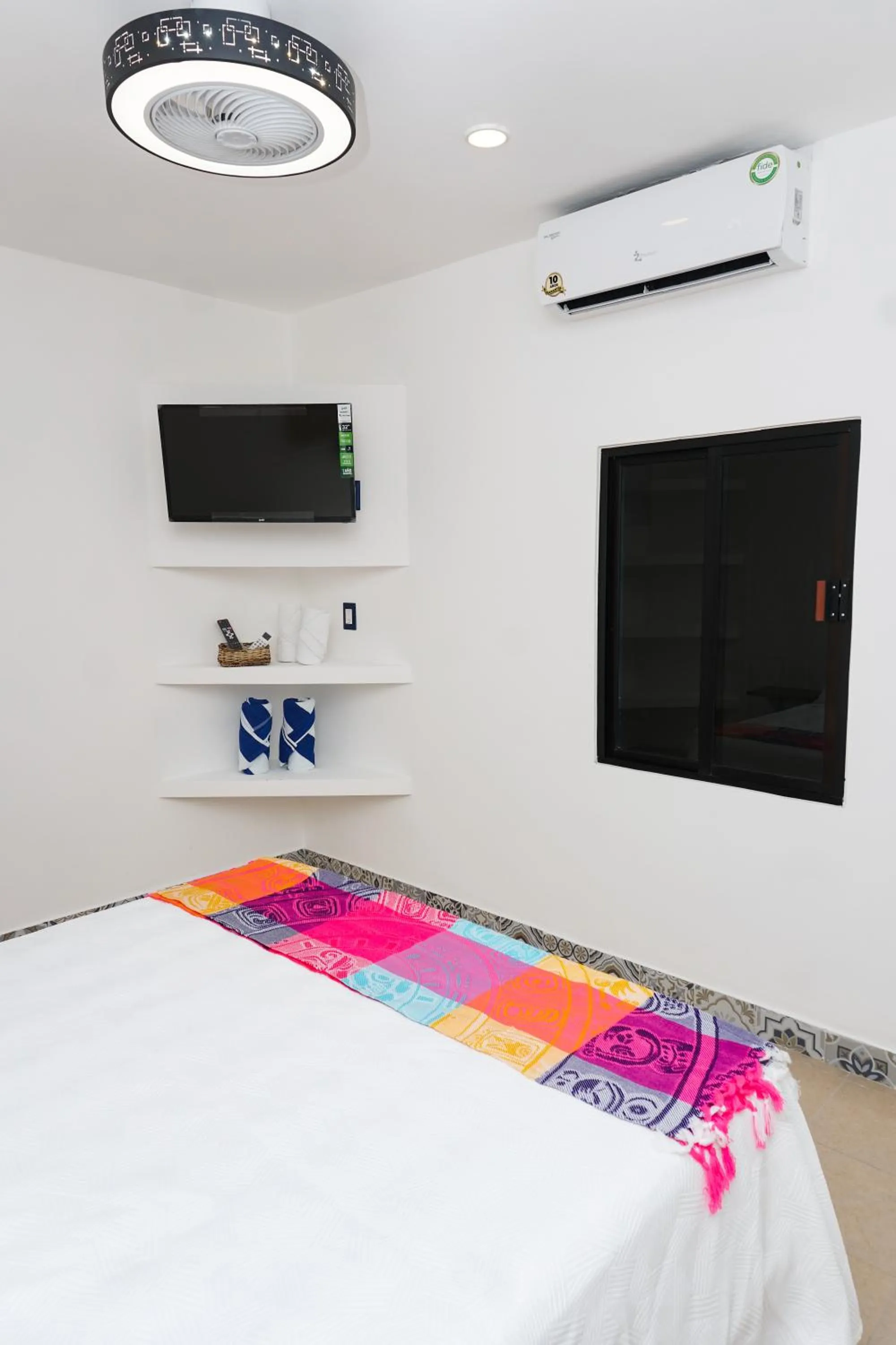 Bed in Linda Vecindad Playa del Carmen