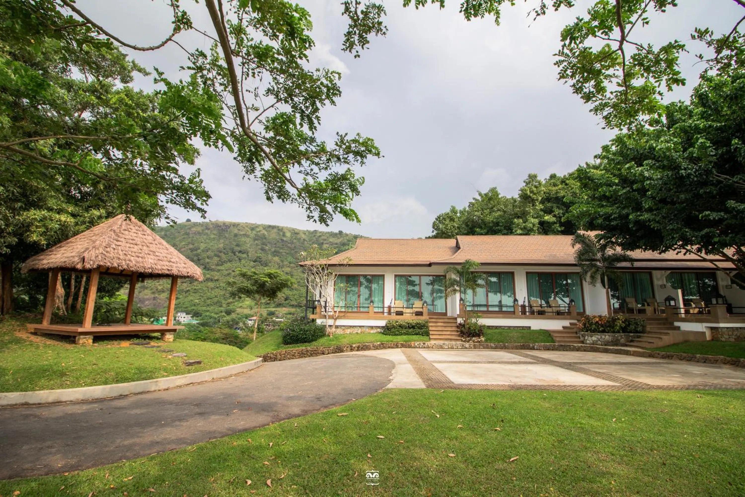 Property building in Victoria Cliff Hotel & Resort, Kawthaung