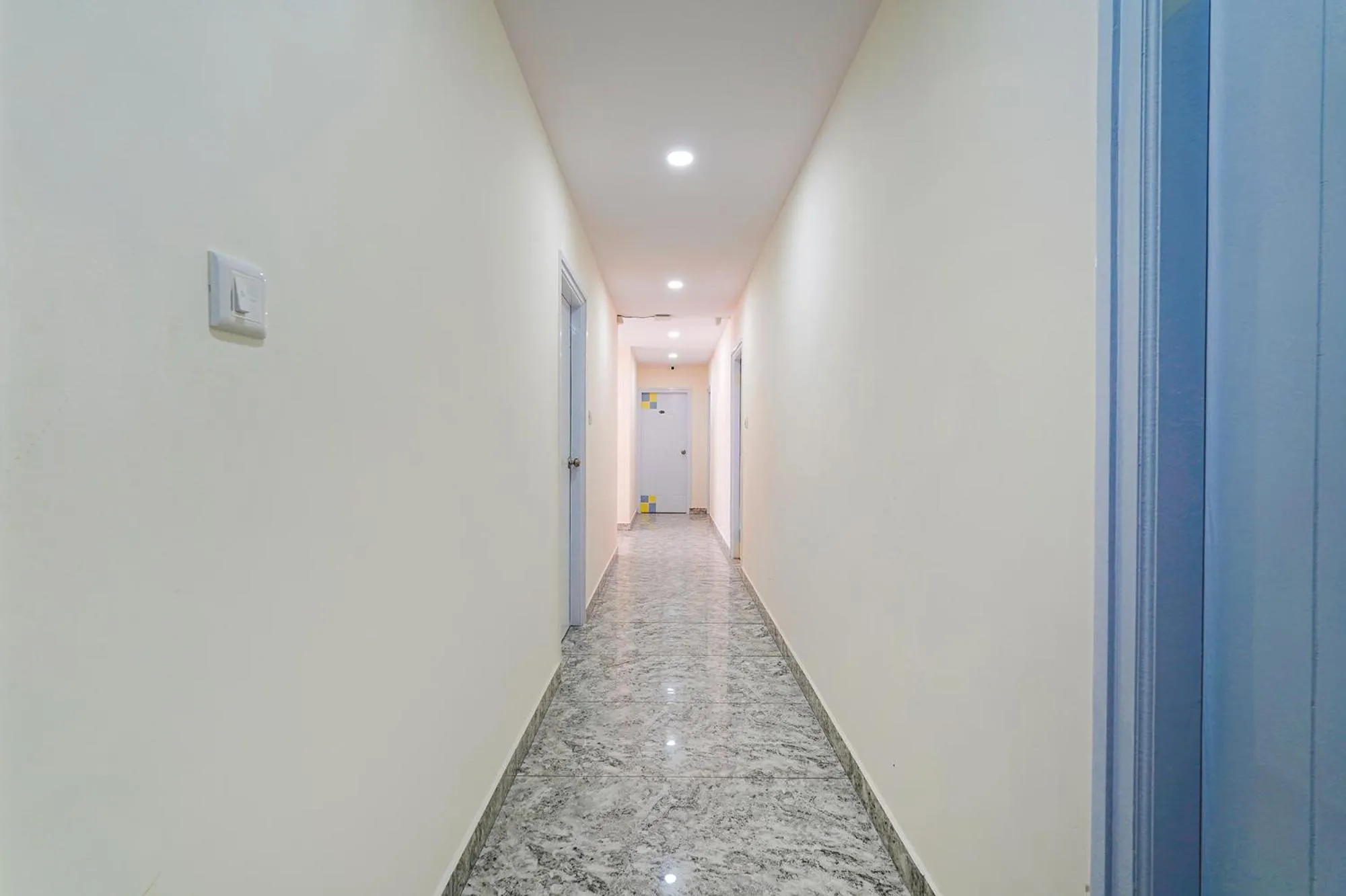 Lobby or reception in FabHotel Ivory Pearl - Nr Sony Signal