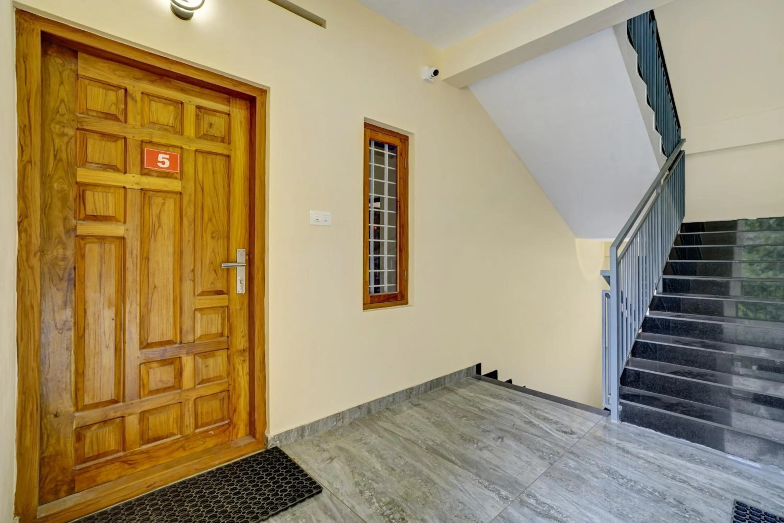 Lobby or reception in Hotel O Versatile Inn