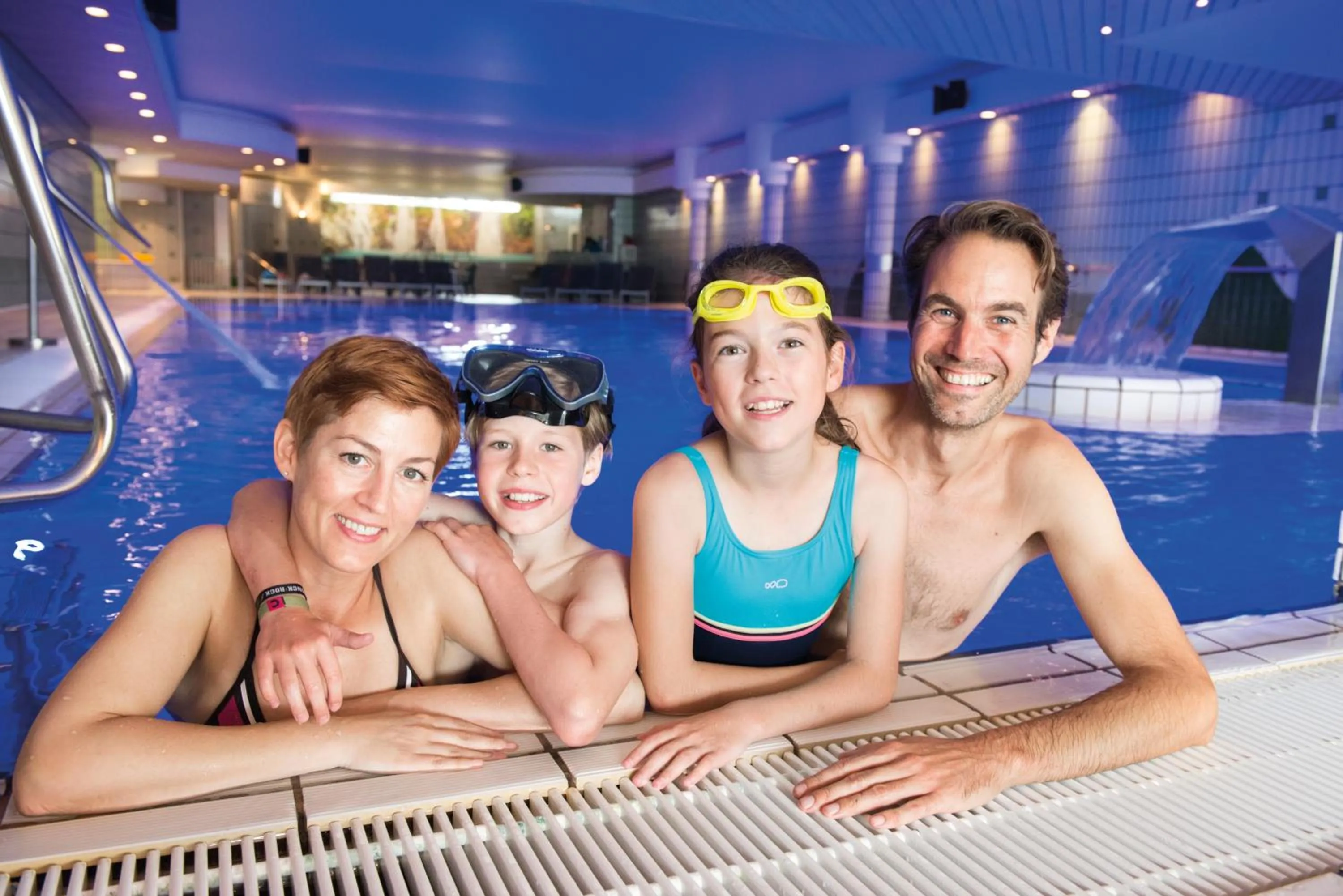Swimming pool in Vayamundo Oostende