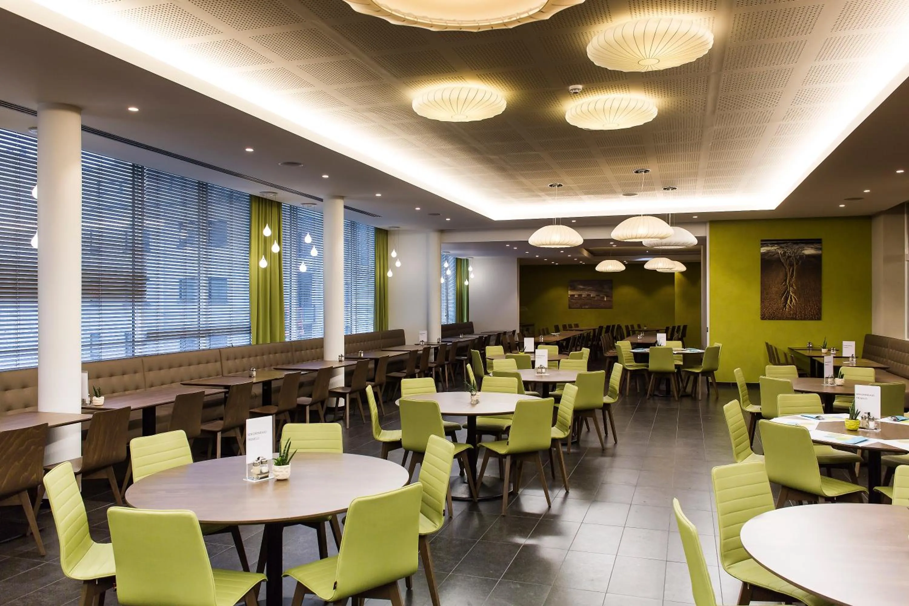 Restaurant/places to eat in Vayamundo Oostende