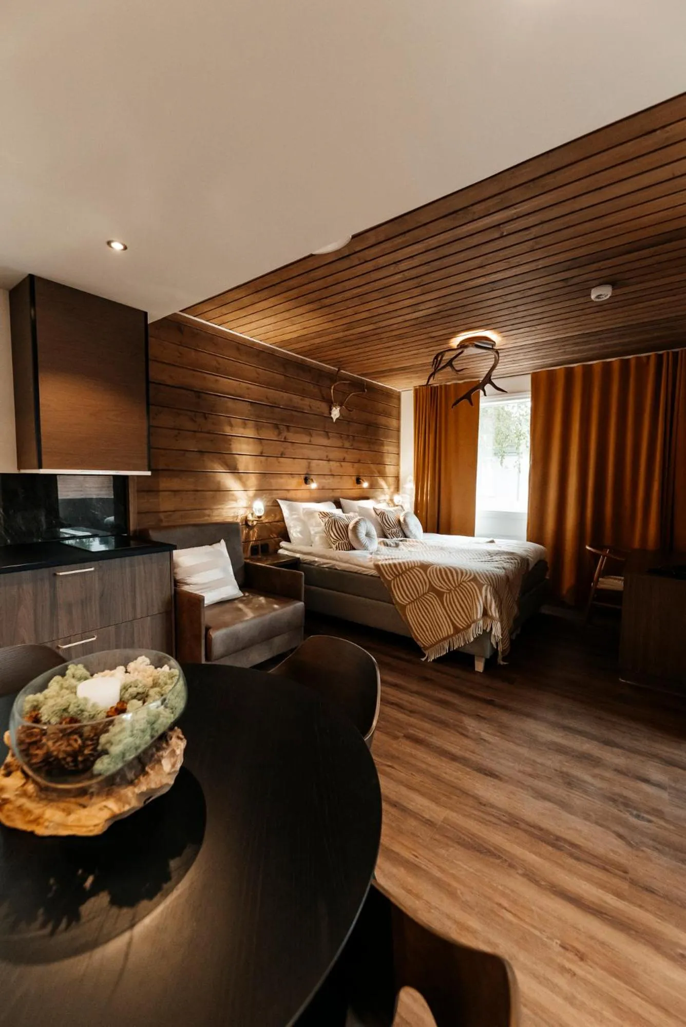 Bed in Aito Igloo & Spa Resort