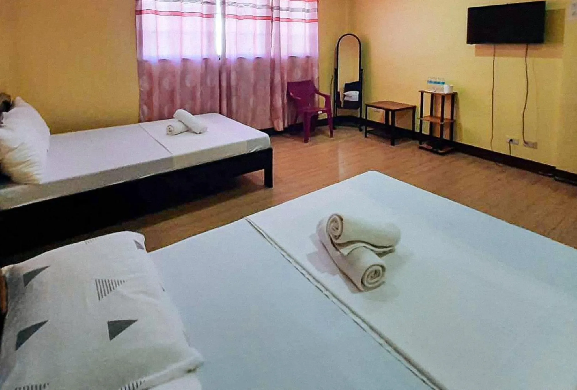 Bedroom, Bed in RedDoorz @ Johsons Pension House Butuan City