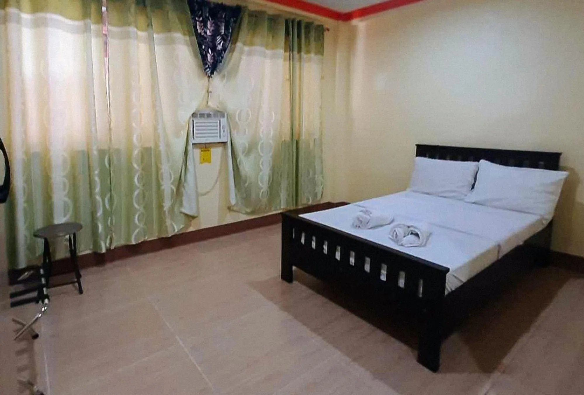 Bed in RedDoorz @ Johsons Pension House Butuan City