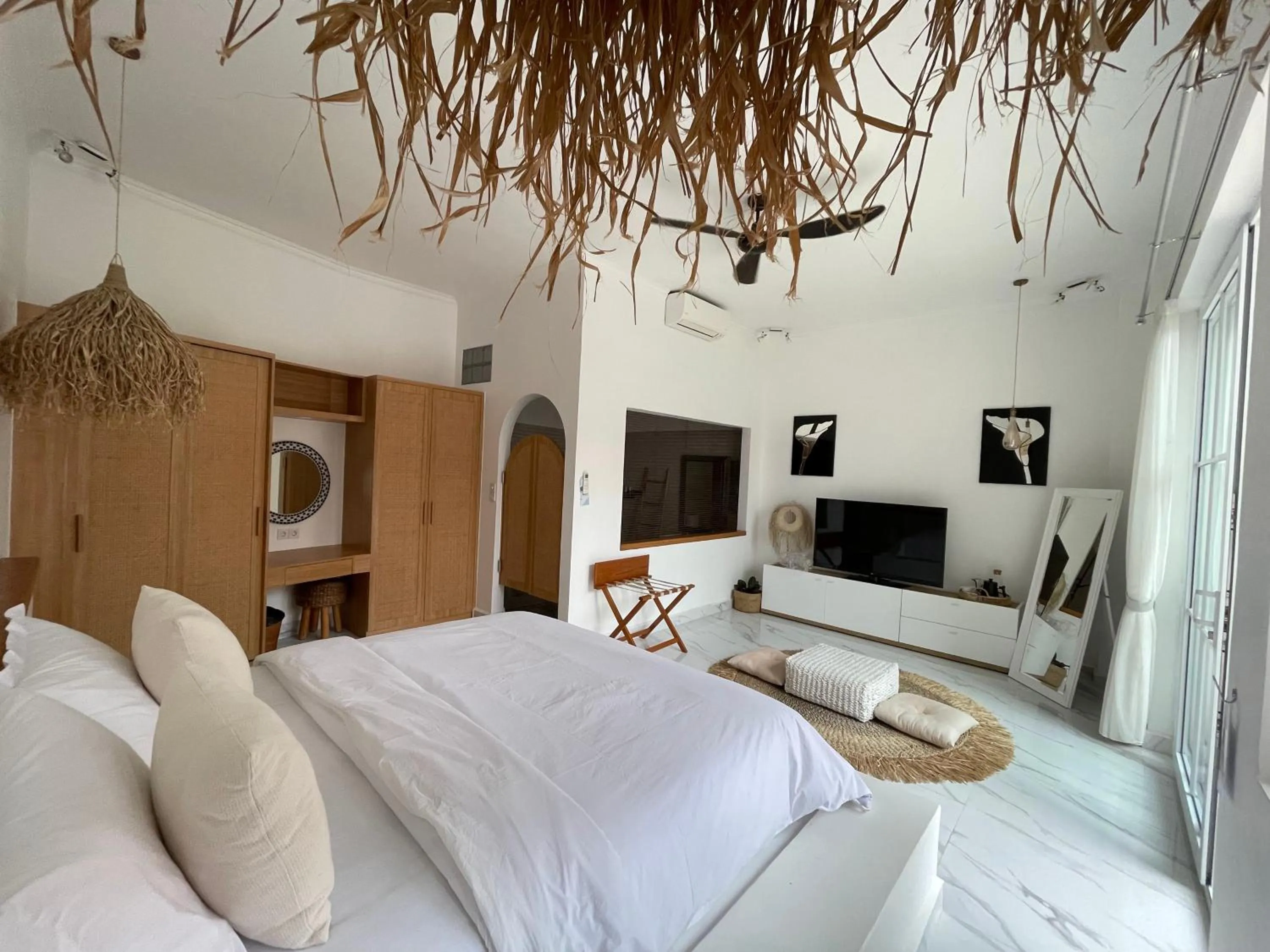 Bed in Keramas Moonlight Villa