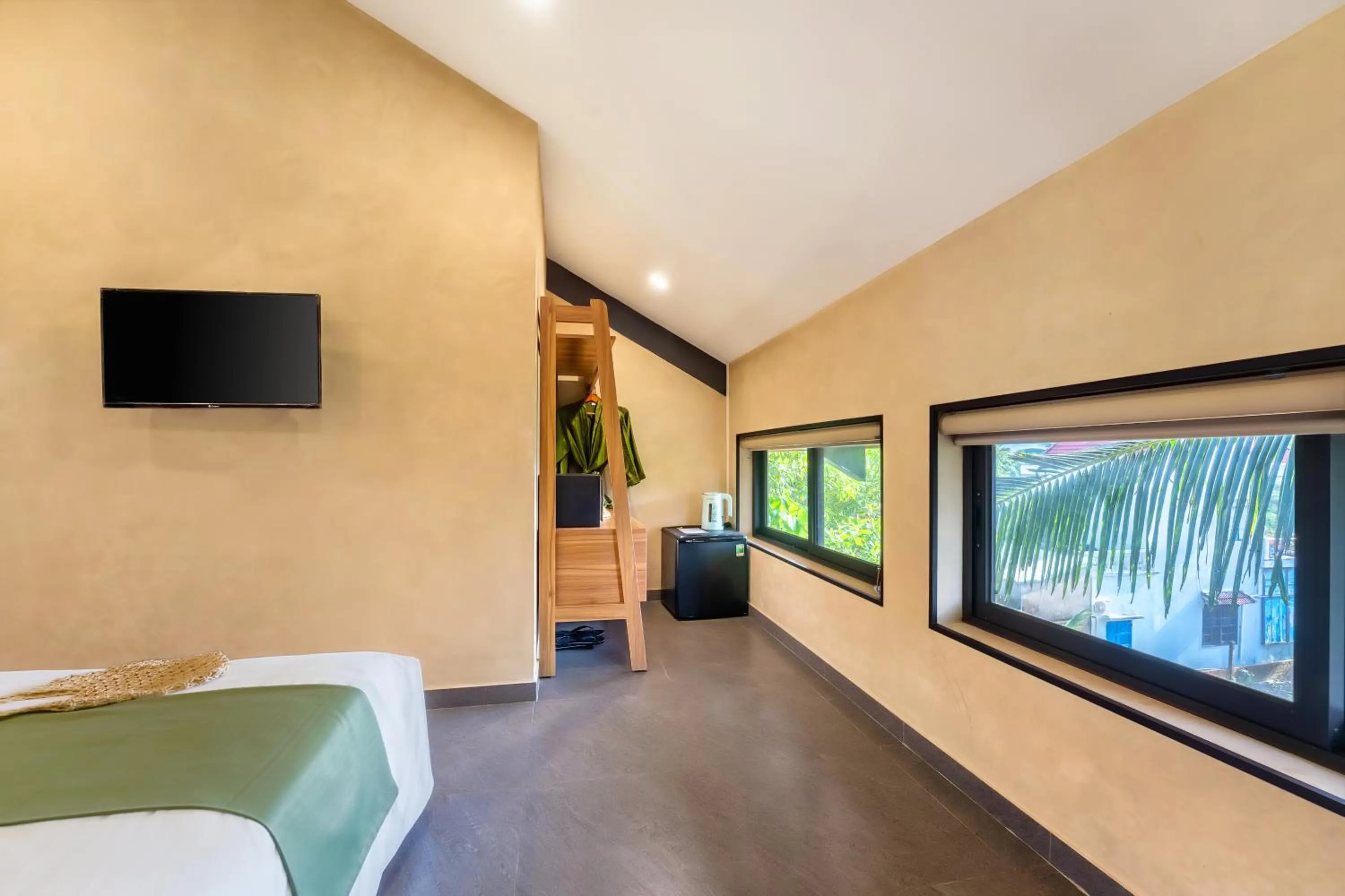 Bedroom, Bed in The Linh Seaside Villa Hoi An