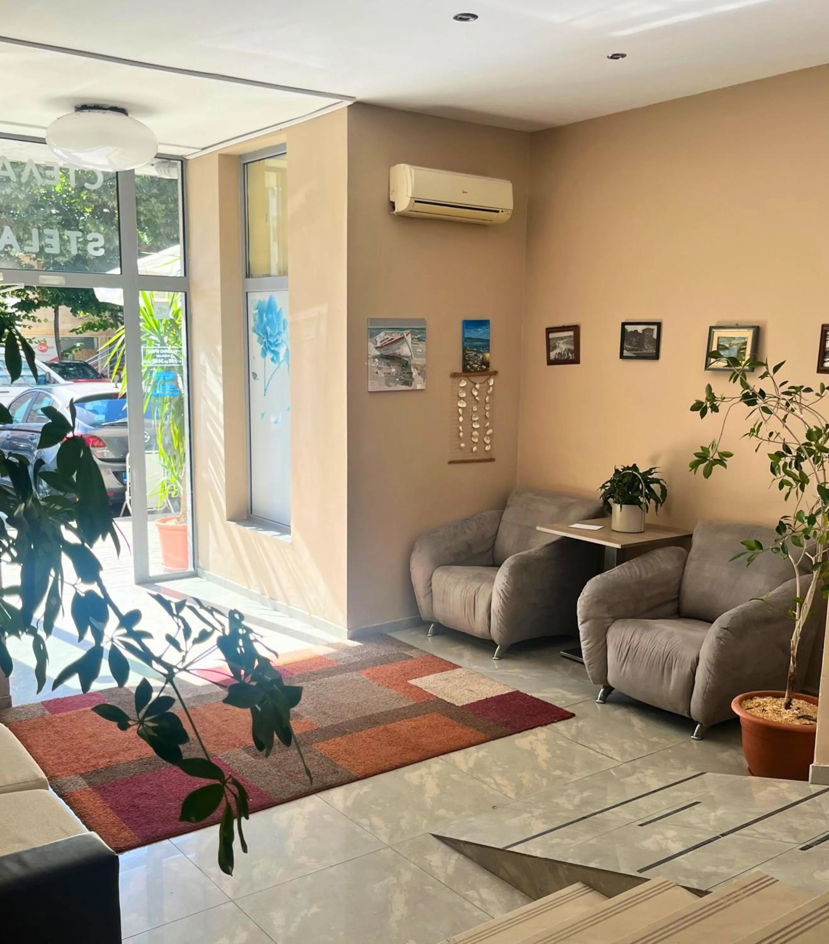 Lobby or reception in STELA