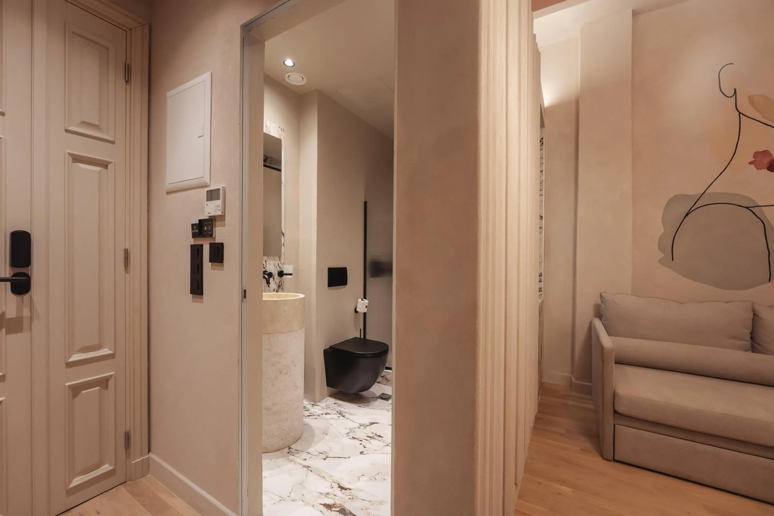 Toilet in Zenith Premium Suites