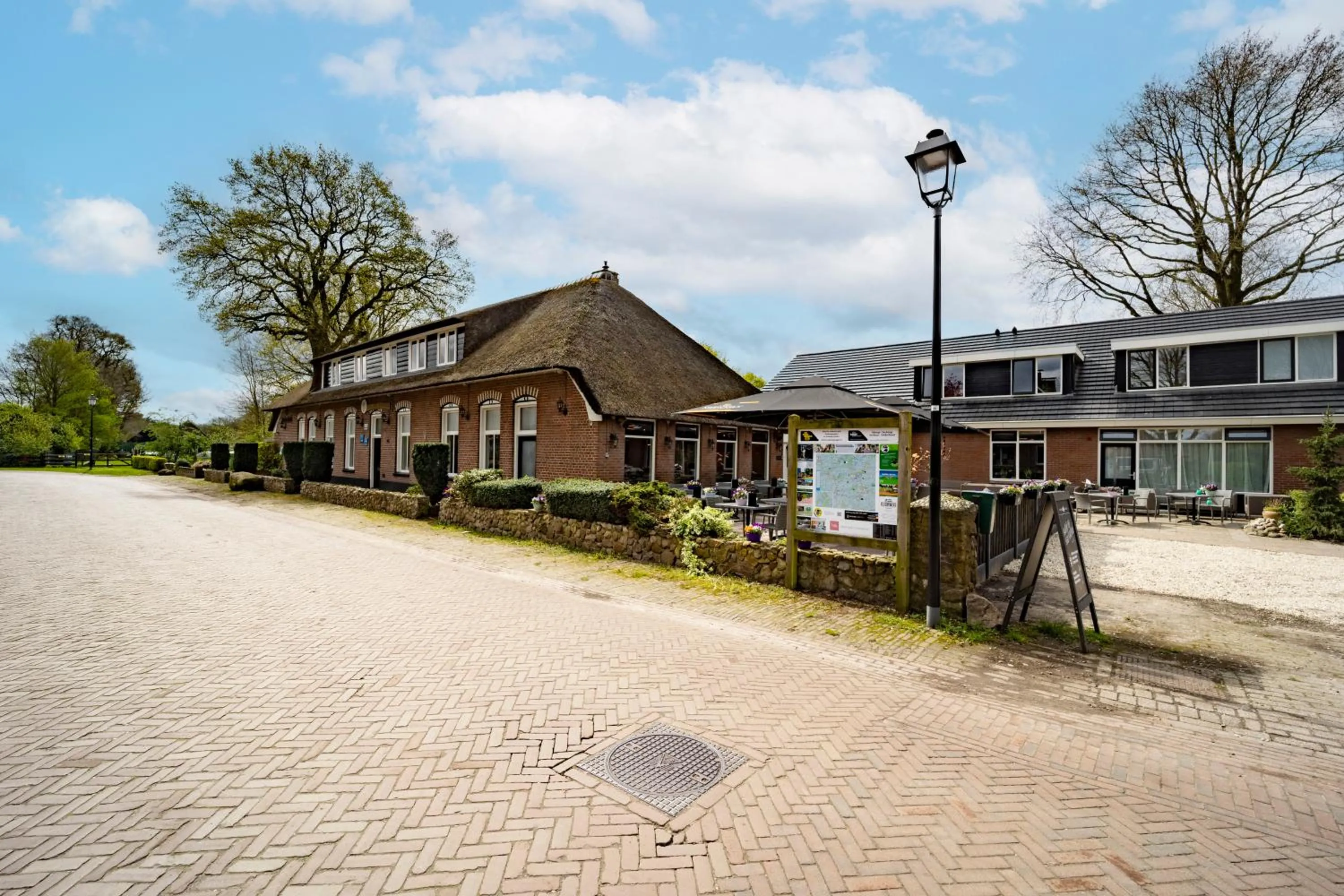 Property building in Fletcher Hotel-Restaurant de Borken