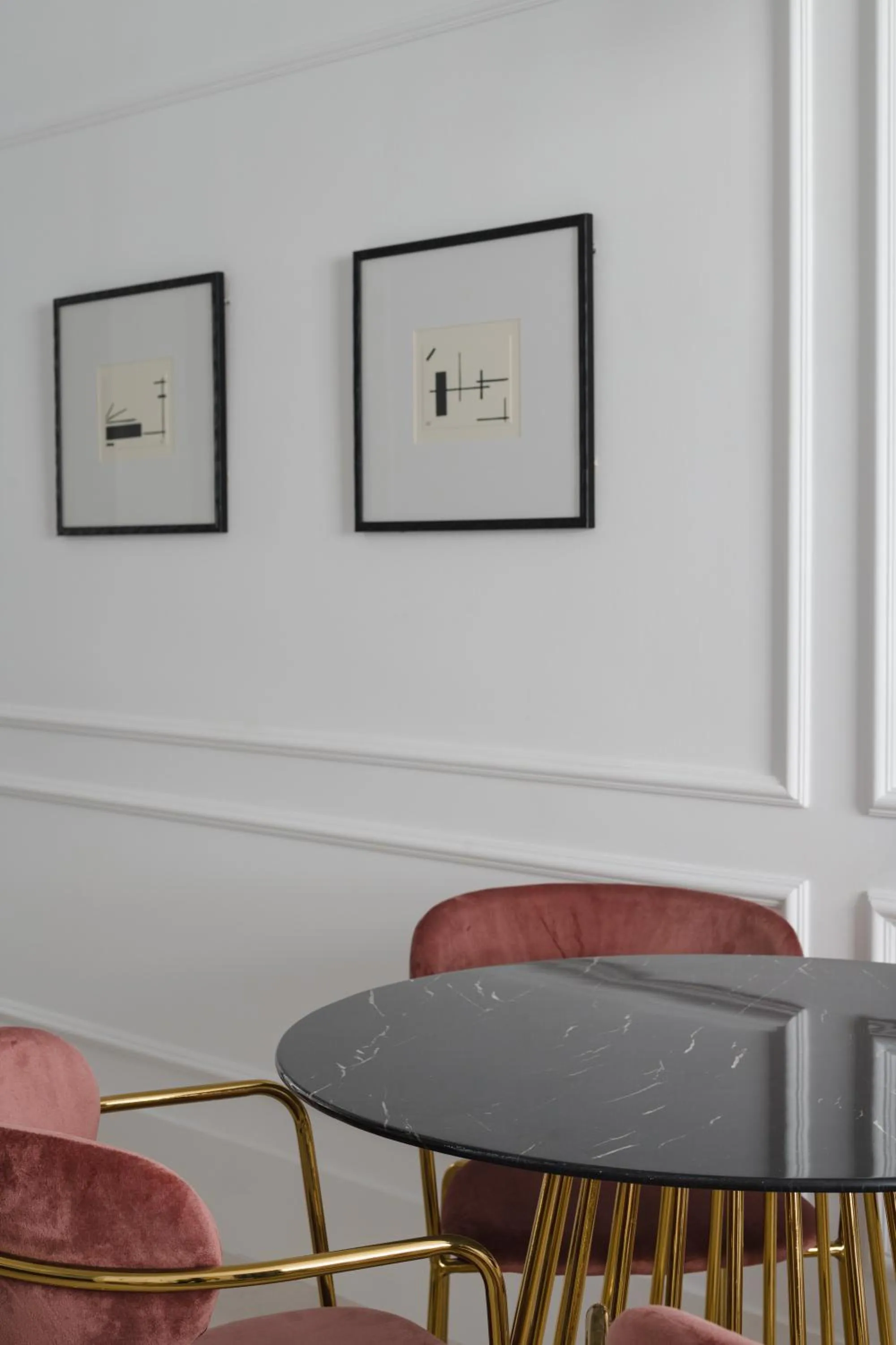 Dining area in Blue Marina Suites - Boutique Apartments