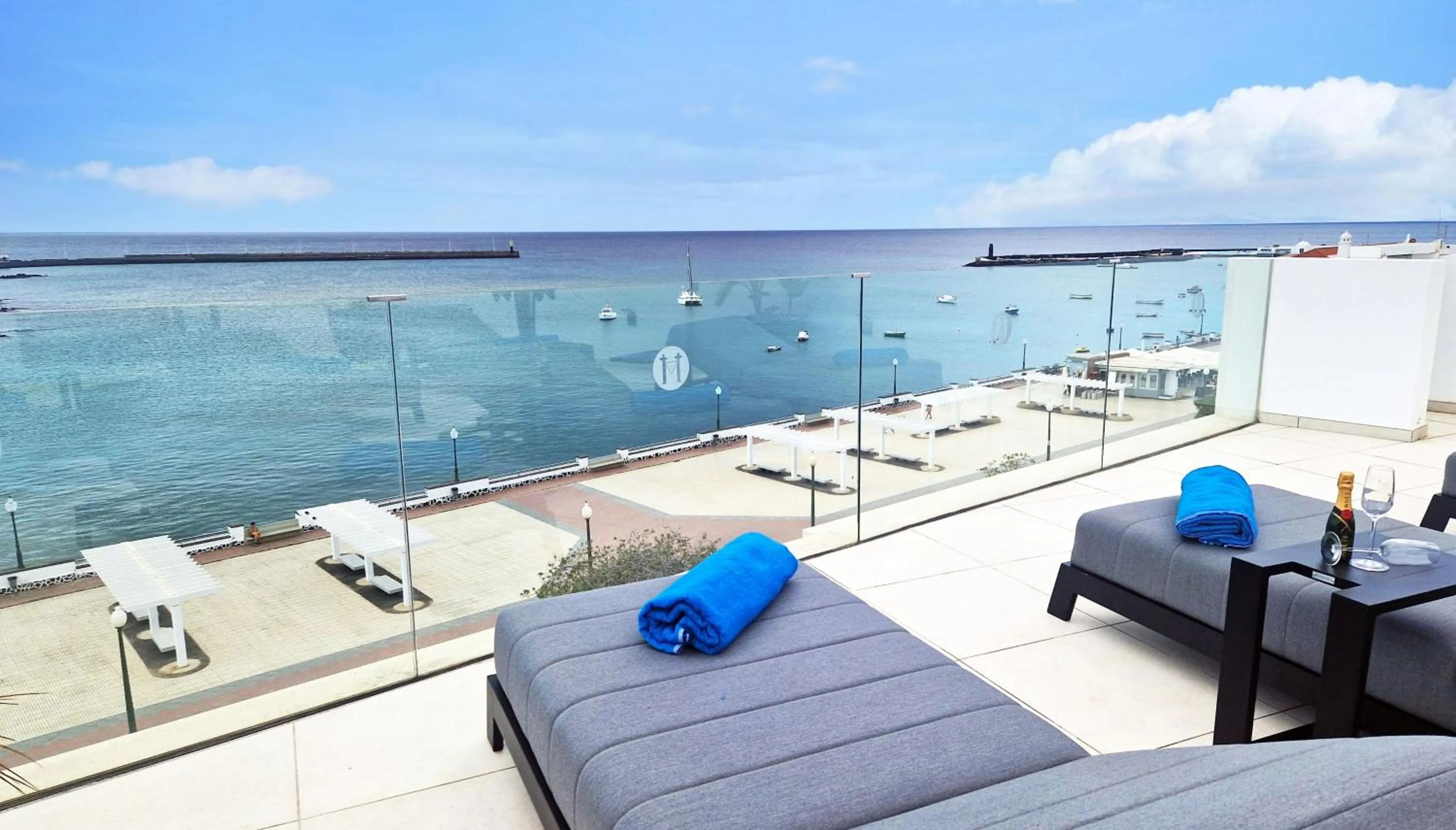 Sea view in Blue Marina Suites - Boutique Apartments