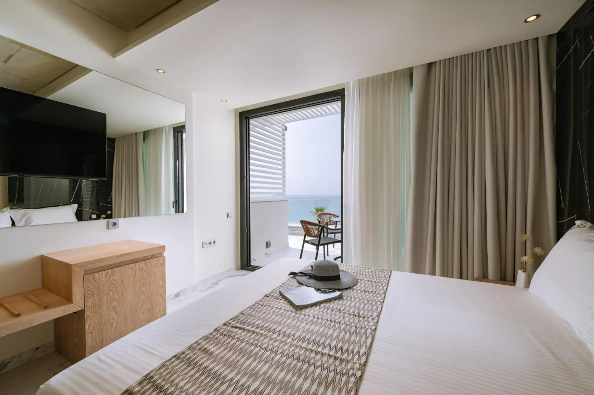 Suite with Hot Tub in ZEST THASSOS LUXURY RETREAT Suite with Hot Tub in ZEST THASSOS LUXURY RETREAT